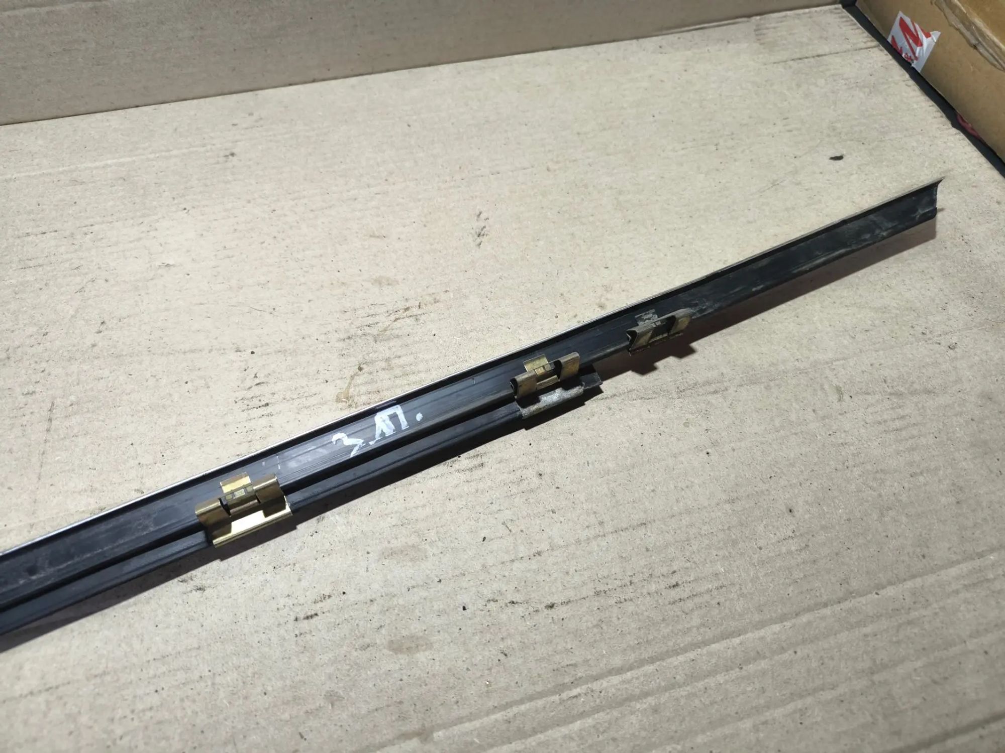 https://ycs.partsauto.market/partsauto-images/thmbs/userImages/d89d66a30f14dbad161fb7a986aa0fe5/part/9809027b-3aa6-493a-b839-750058bab4f0_1782999921585.jpg
