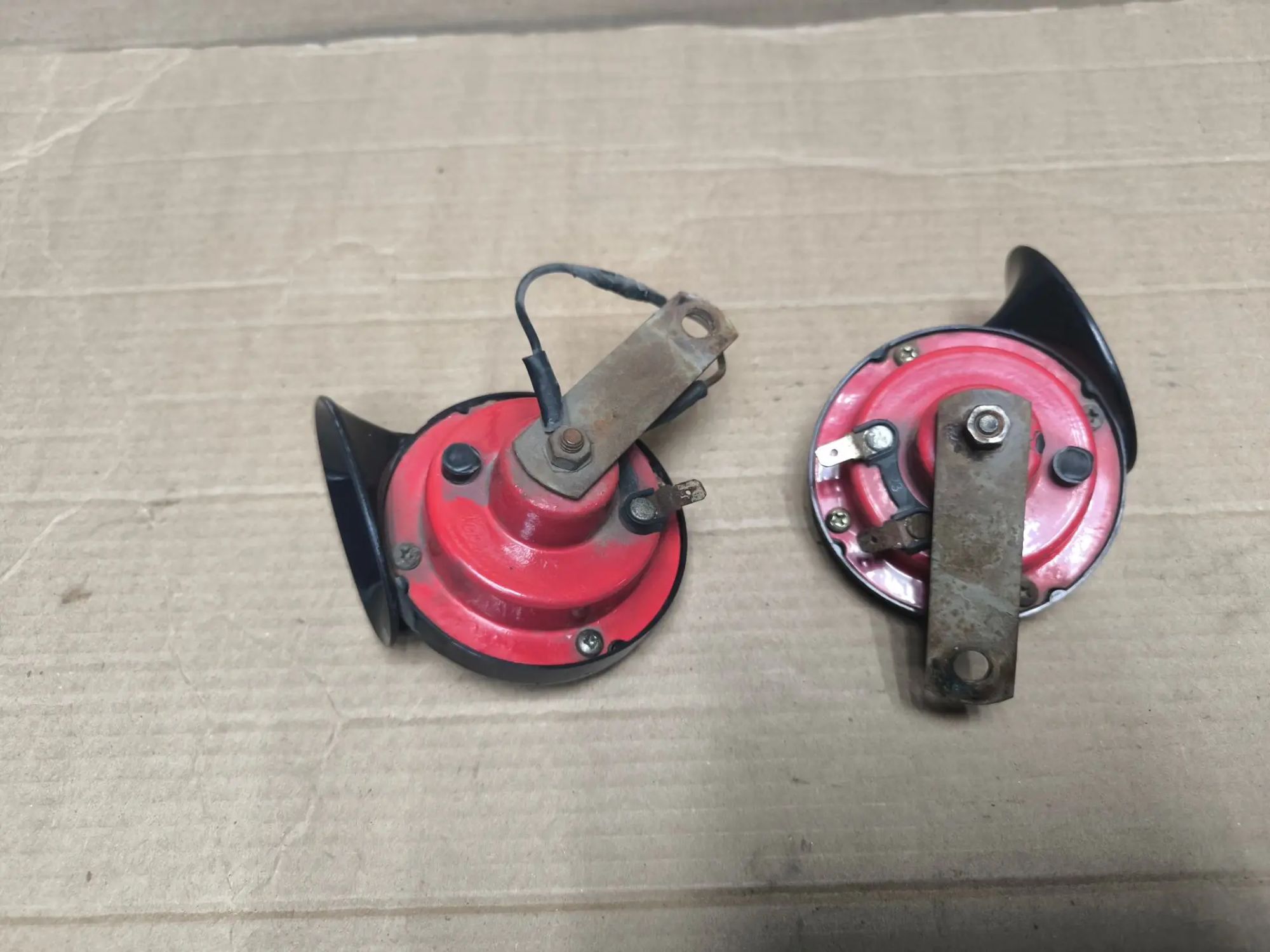 https://ycs.partsauto.market/partsauto-images/thmbs/userImages/d89d66a30f14dbad161fb7a986aa0fe5/part/987d97d8-cf3c-44e1-a83f-33dc378986d0_1785562323819.jpg