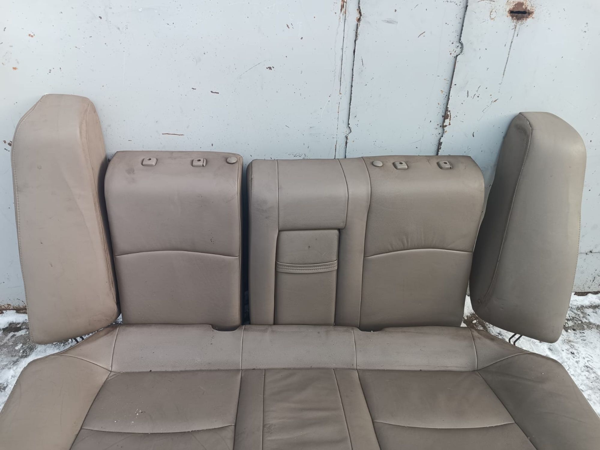 https://ycs.partsauto.market/partsauto-images/thmbs/userImages/d89d66a30f14dbad161fb7a986aa0fe5/part/991df753-c948-4eef-b19b-af8858c78dda_1734586533983.jpg