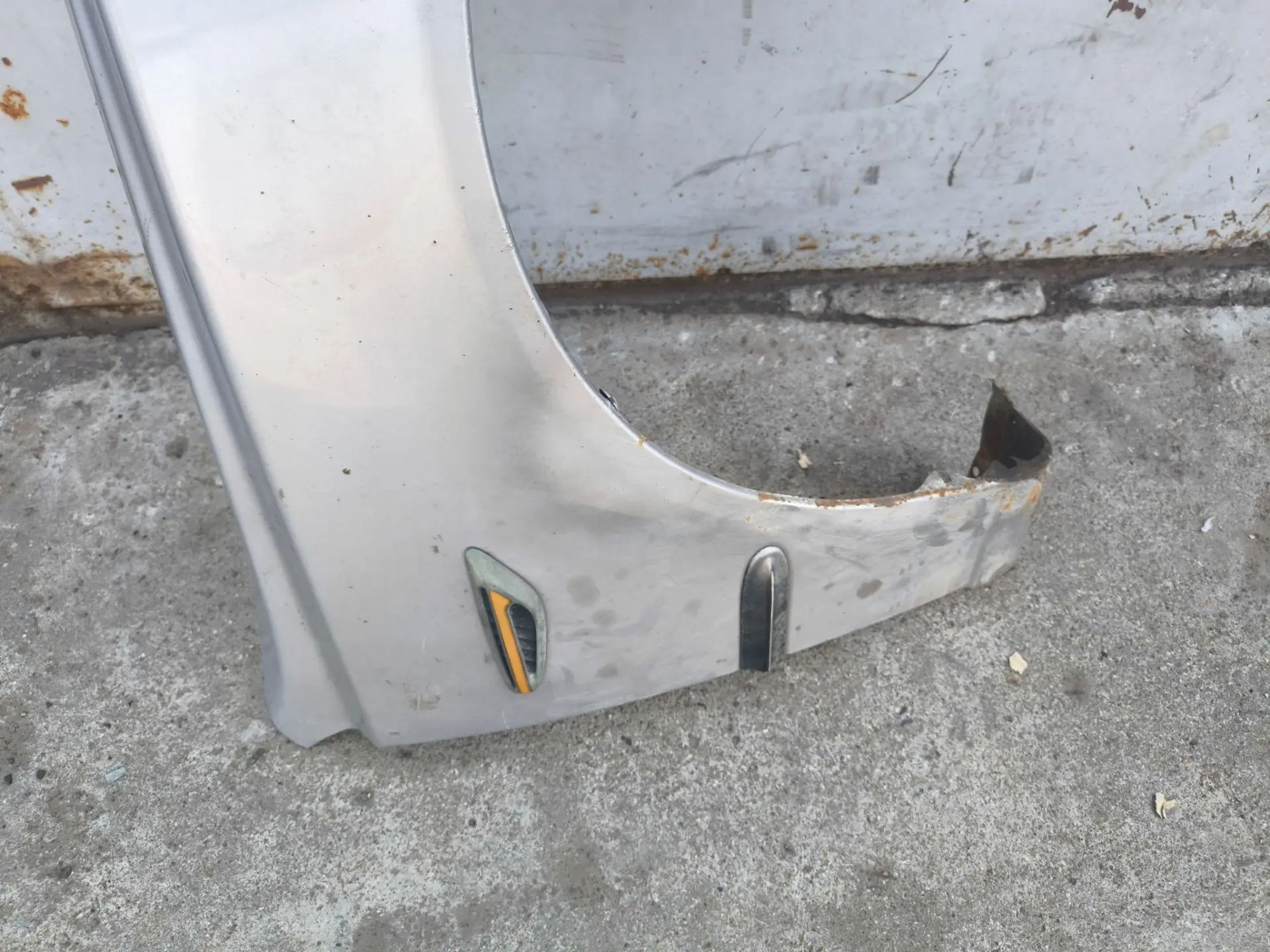 https://ycs.partsauto.market/partsauto-images/thmbs/userImages/d89d66a30f14dbad161fb7a986aa0fe5/part/99f1e69f-0930-4c22-a22e-169abf8ad8c3_1785244120772.jpg