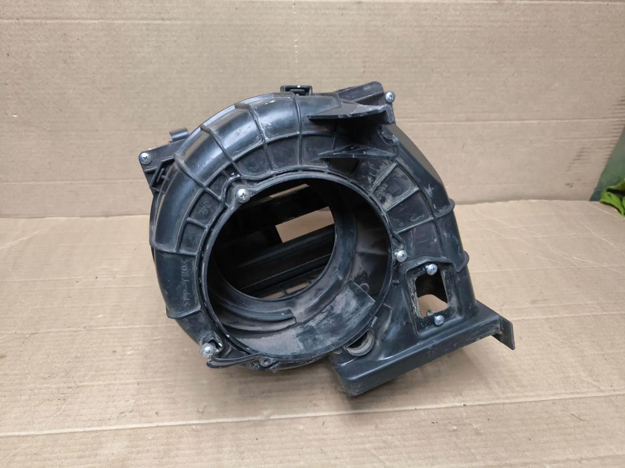 https://ycs.partsauto.market/partsauto-images/thmbs/userImages/d89d66a30f14dbad161fb7a986aa0fe5/part/99fb11ec-5ce0-4301-a68e-4b5a0efeec19_1786974660232.jpg