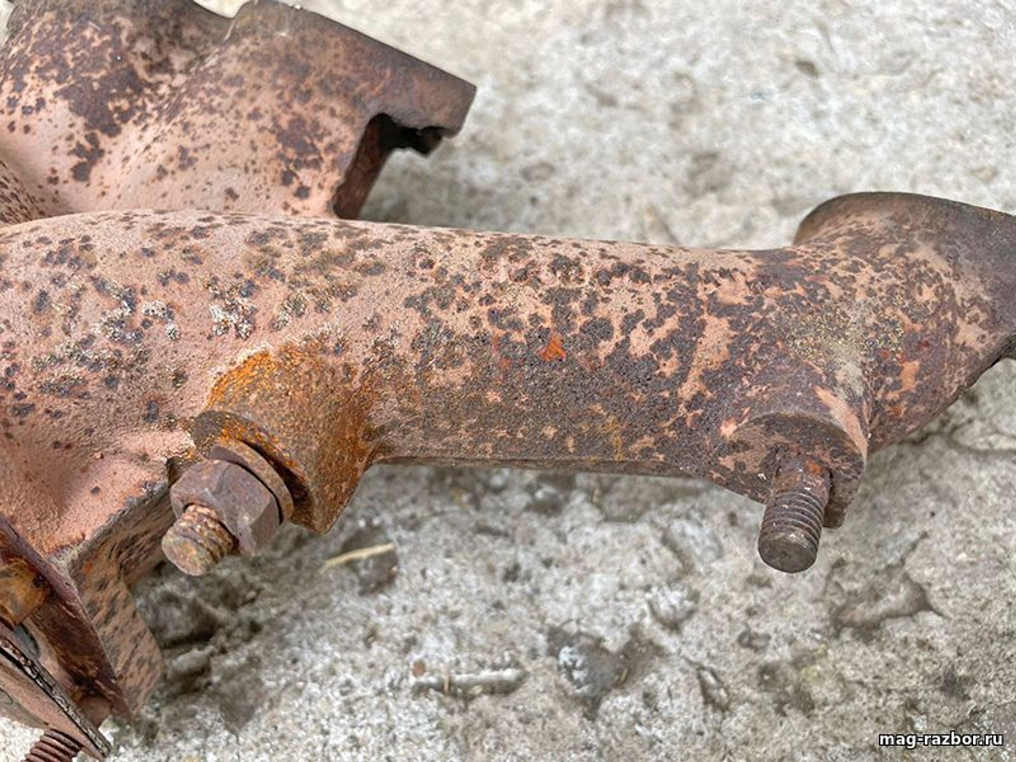 https://ycs.partsauto.market/partsauto-images/thmbs/userImages/d89d66a30f14dbad161fb7a986aa0fe5/part/9a68b51d-d66f-4f65-bd88-11a338c189cb_1709731118736.jpg