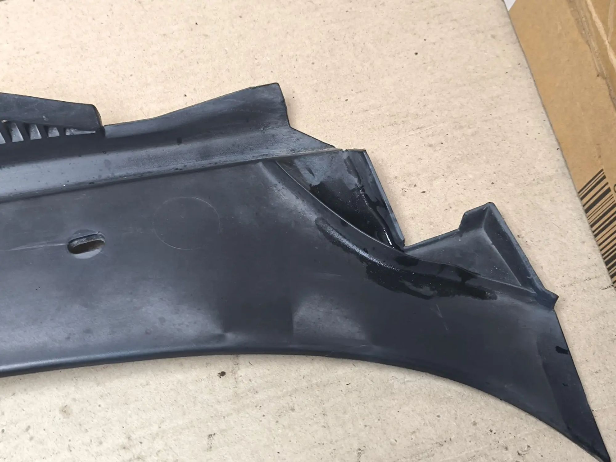 https://ycs.partsauto.market/partsauto-images/thmbs/userImages/d89d66a30f14dbad161fb7a986aa0fe5/part/9a73a6d9-c2f3-4d34-8b9a-d60815620b26_1783856182083.jpg