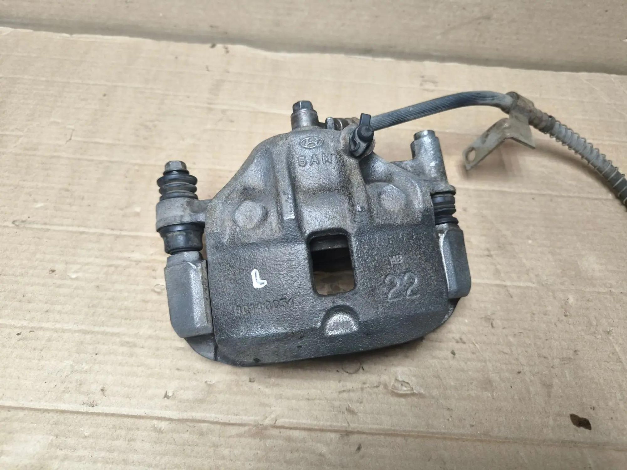 https://ycs.partsauto.market/partsauto-images/thmbs/userImages/d89d66a30f14dbad161fb7a986aa0fe5/part/9b780aae-fc14-46af-ae54-cfe0f5a5419c_1786423944144.jpg