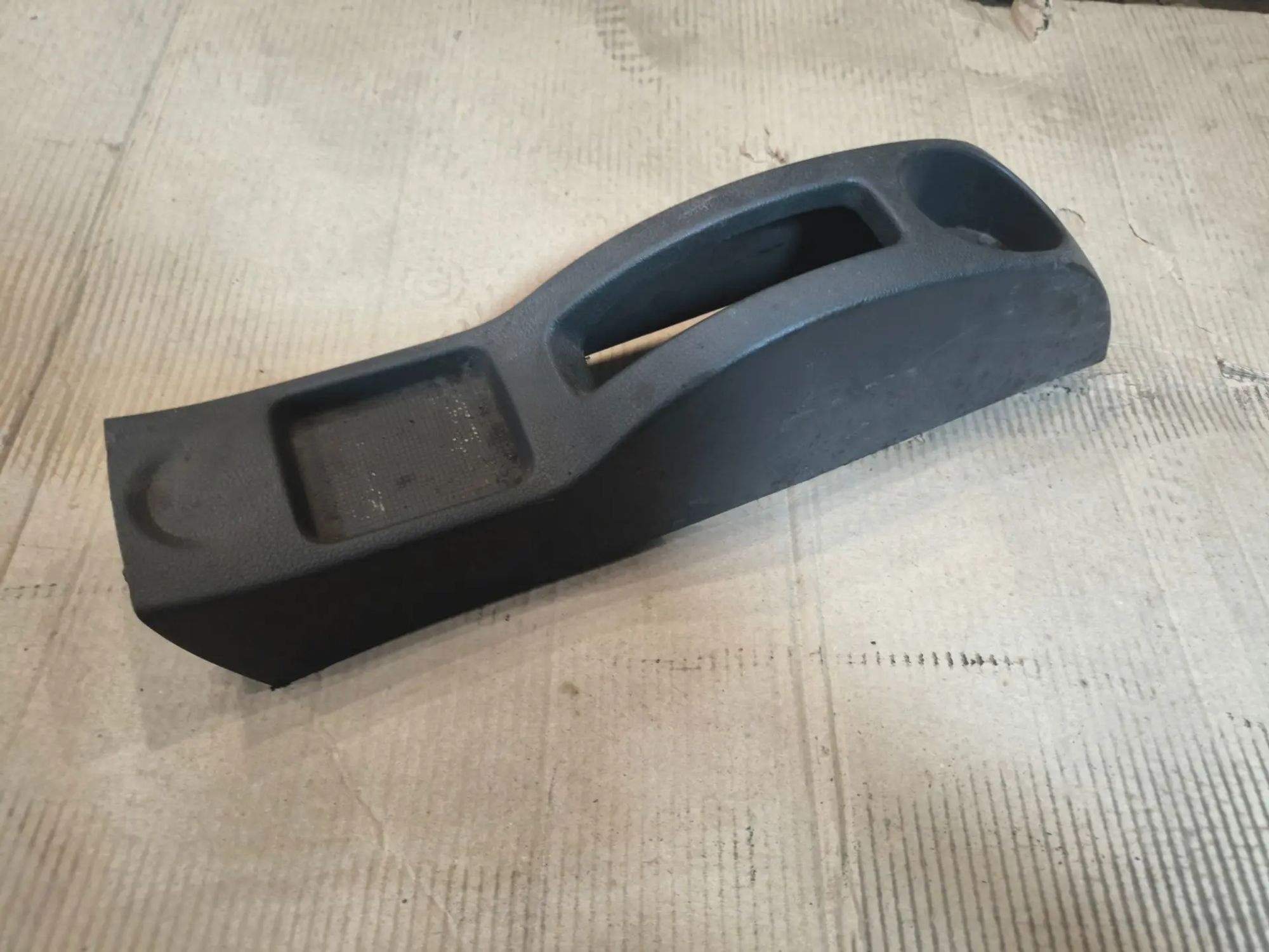 https://ycs.partsauto.market/partsauto-images/thmbs/userImages/d89d66a30f14dbad161fb7a986aa0fe5/part/9cac1f3c-b50d-4976-ae17-4e8bc0b2652f_1781672728750.jpg