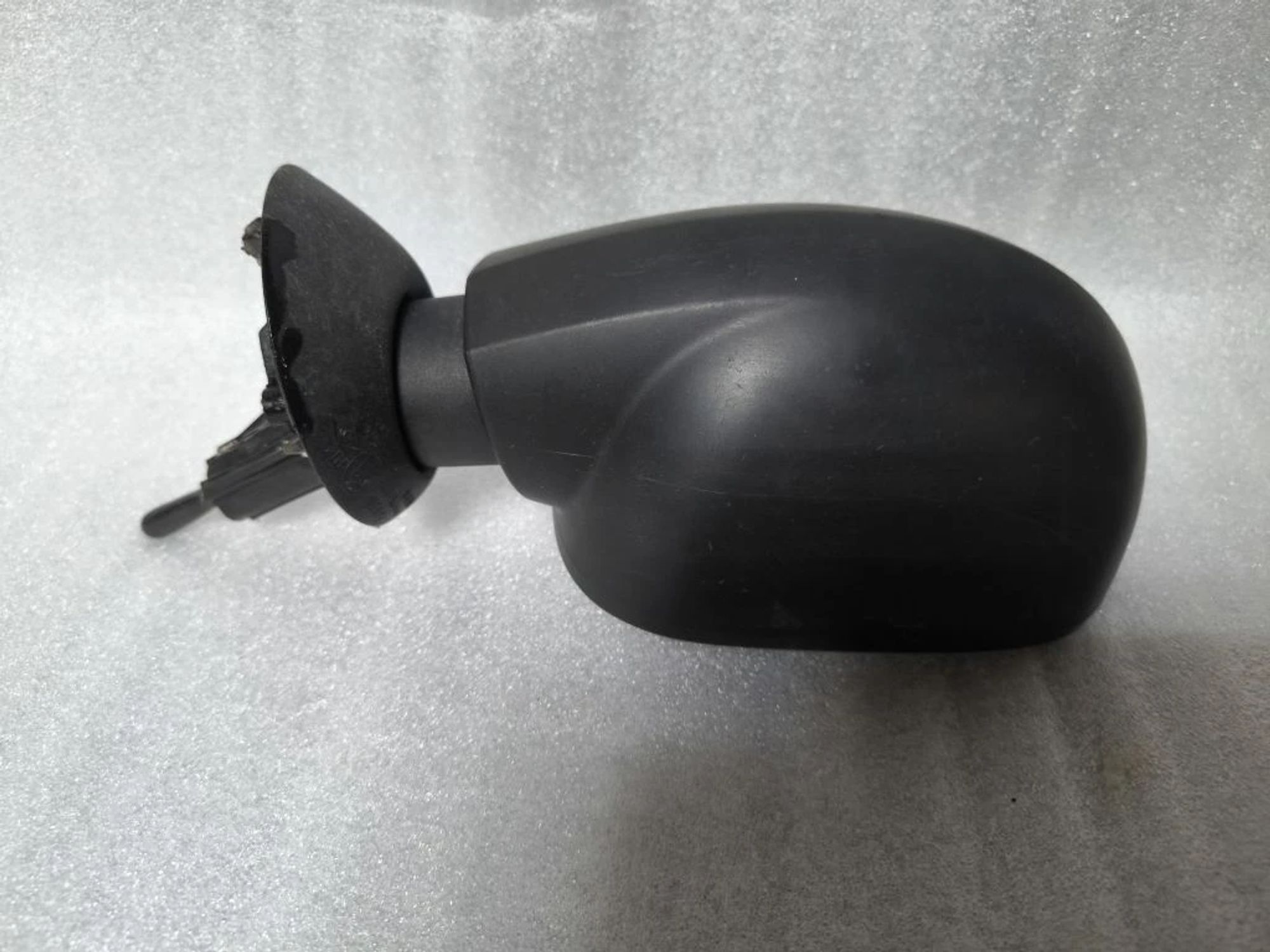 https://ycs.partsauto.market/partsauto-images/thmbs/userImages/d89d66a30f14dbad161fb7a986aa0fe5/part/9d313a03-b5eb-4e48-9320-500bf8778d93_1777897181330.jpg