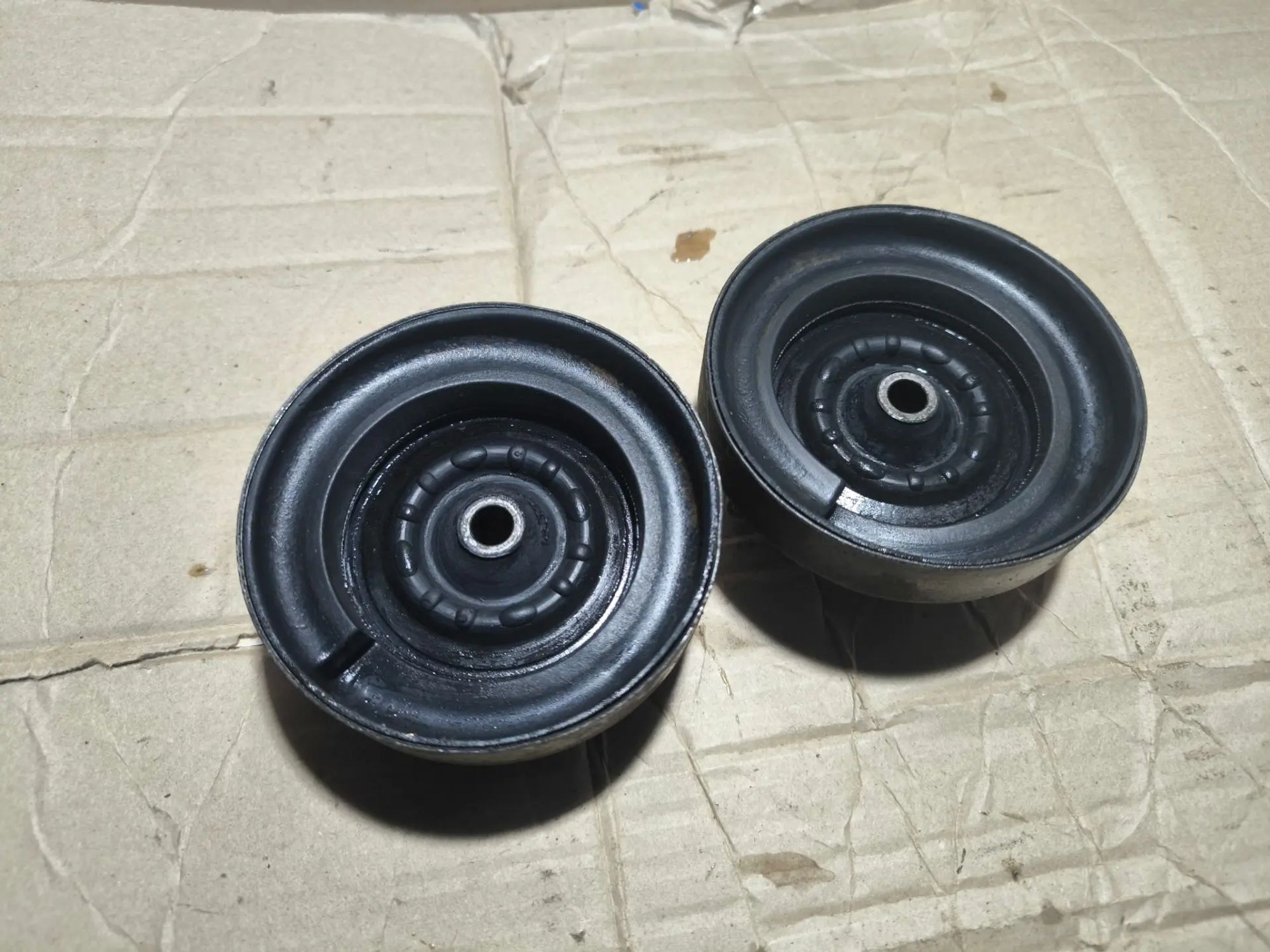 https://ycs.partsauto.market/partsauto-images/thmbs/userImages/d89d66a30f14dbad161fb7a986aa0fe5/part/9d441652-00b8-448a-9bf4-d87edd88c56b_1782835719137.jpg