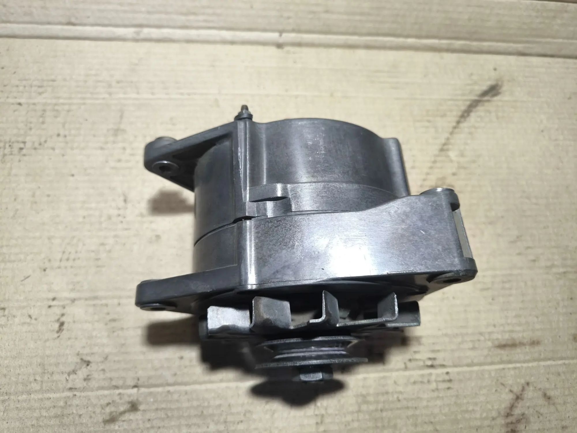 https://ycs.partsauto.market/partsauto-images/thmbs/userImages/d89d66a30f14dbad161fb7a986aa0fe5/part/9e0ba4d9-b50f-47cf-99c7-f5710d2f273c_1781804970631.jpg
