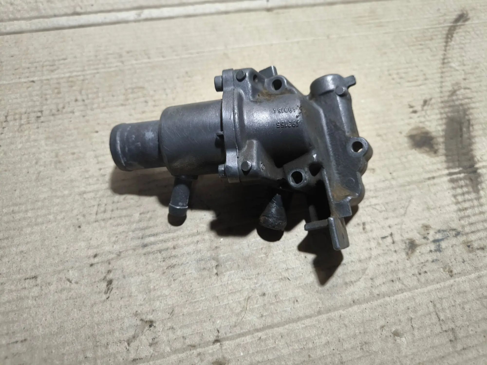 https://ycs.partsauto.market/partsauto-images/thmbs/userImages/d89d66a30f14dbad161fb7a986aa0fe5/part/9eb3a00e-00c9-4d29-9647-c5ca9398cb02_1781804570736.jpg