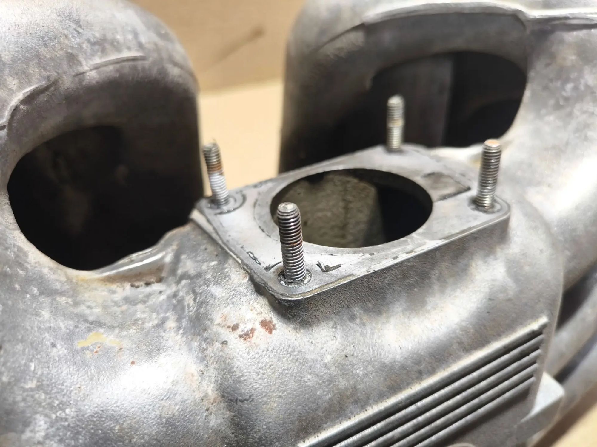 https://ycs.partsauto.market/partsauto-images/thmbs/userImages/d89d66a30f14dbad161fb7a986aa0fe5/part/9fed7c41-2337-47bc-a76c-f74264de318b_1783057054352.jpg