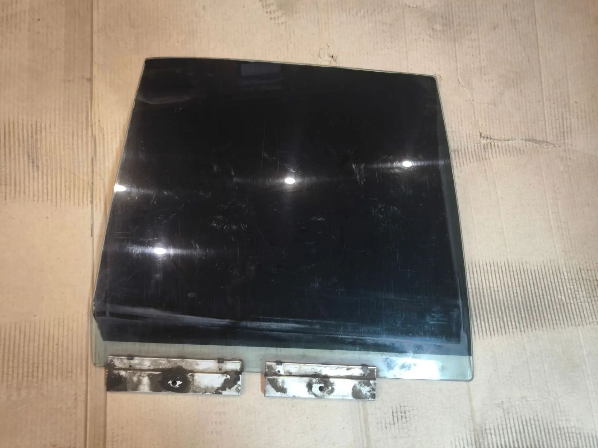 https://ycs.partsauto.market/partsauto-images/thmbs/userImages/d89d66a30f14dbad161fb7a986aa0fe5/part/a02cec0e-8326-455a-9a65-afb507807b37_1781672342762.jpg