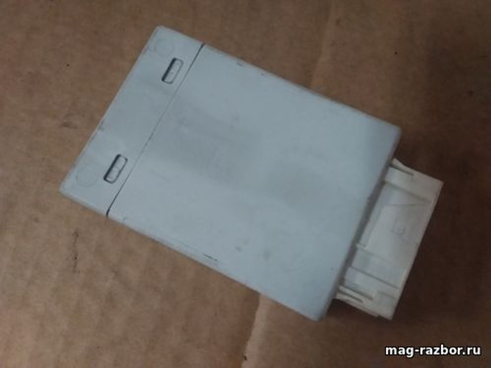 https://ycs.partsauto.market/partsauto-images/thmbs/userImages/d89d66a30f14dbad161fb7a986aa0fe5/part/a0d29340-e8b4-4709-ad3d-8f4bda0e6623_1704793917460.jpg