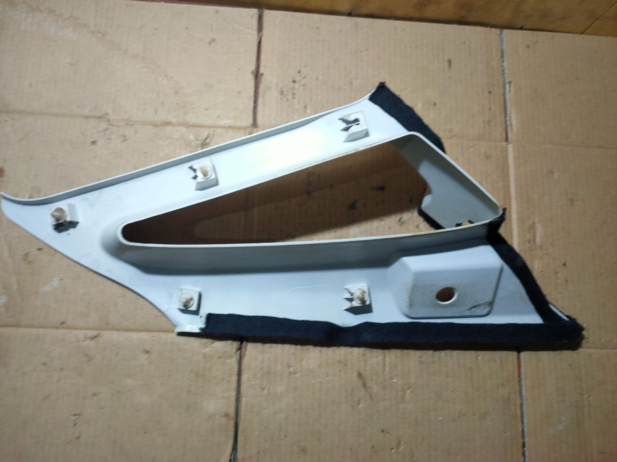 https://ycs.partsauto.market/partsauto-images/thmbs/userImages/d89d66a30f14dbad161fb7a986aa0fe5/part/a22c1985-5345-4d46-bca9-d2878e0e0796_1729588895482.jpg