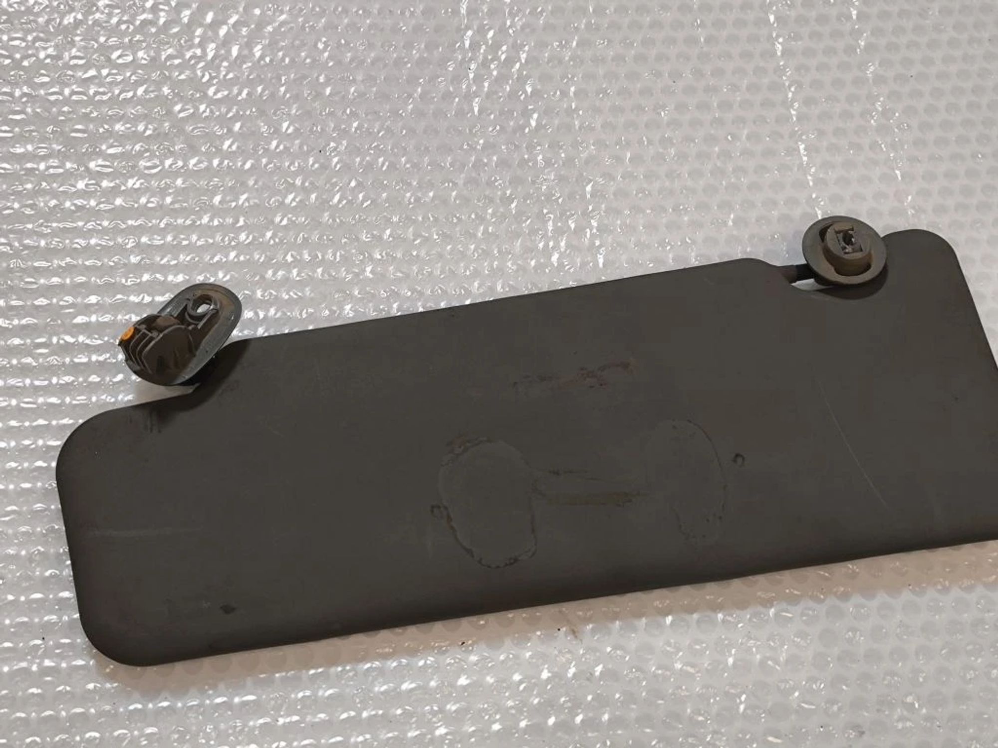 https://ycs.partsauto.market/partsauto-images/thmbs/userImages/d89d66a30f14dbad161fb7a986aa0fe5/part/a2b57fd6-a8cf-438e-80a0-4914e019b9cc_1777369167206.jpg