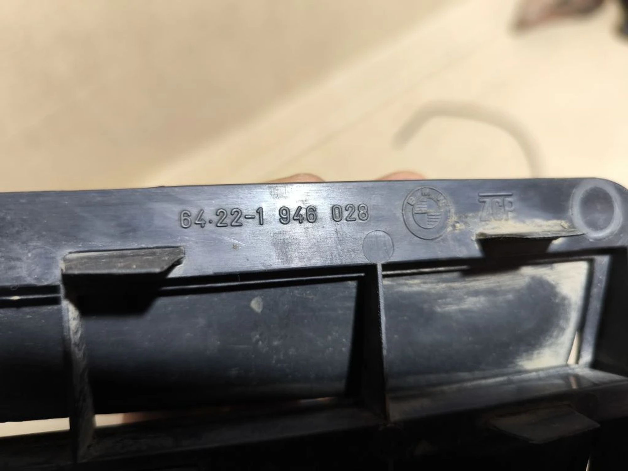 https://ycs.partsauto.market/partsauto-images/thmbs/userImages/d89d66a30f14dbad161fb7a986aa0fe5/part/a2e05302-a09e-423f-8de5-db265d0a93e3_1781068644071.jpg