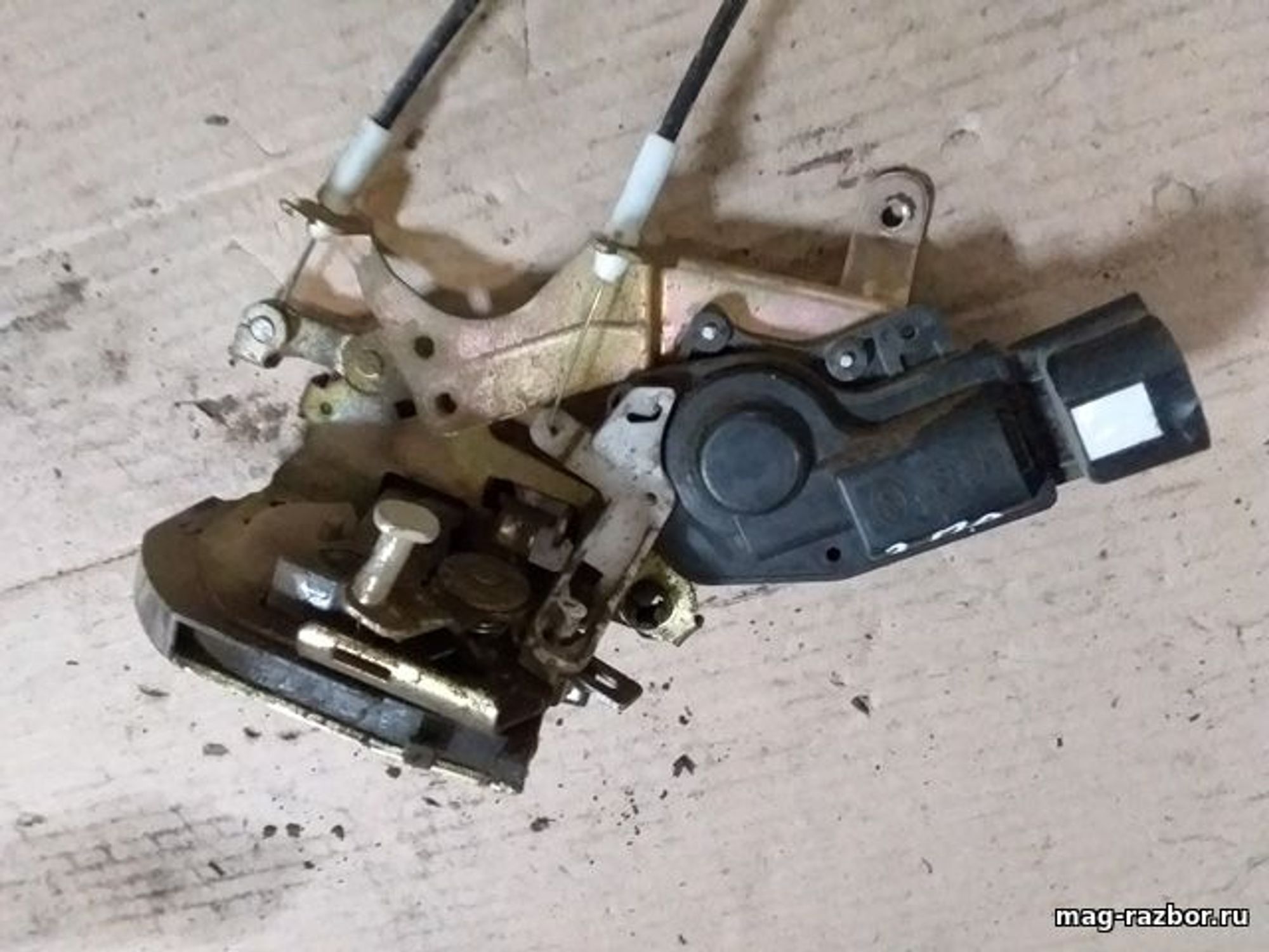 https://ycs.partsauto.market/partsauto-images/thmbs/userImages/d89d66a30f14dbad161fb7a986aa0fe5/part/a4850e96-e874-44bc-955c-036d0cb3c48b_1712741737451.jpg