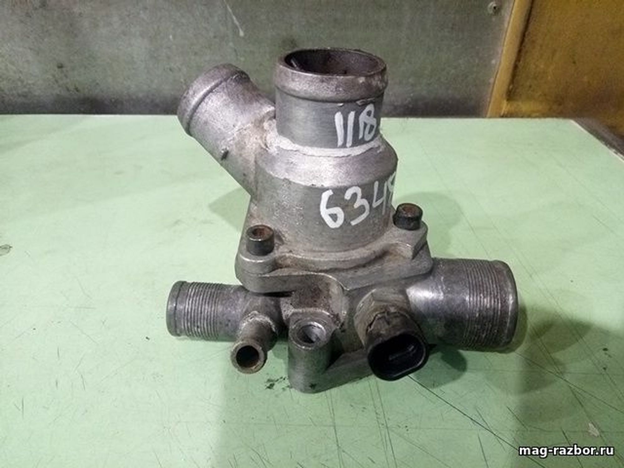 https://ycs.partsauto.market/partsauto-images/thmbs/userImages/d89d66a30f14dbad161fb7a986aa0fe5/part/a4eea46c-5a3a-446c-959a-ec1d24cf8d28_1711871309007.jpg