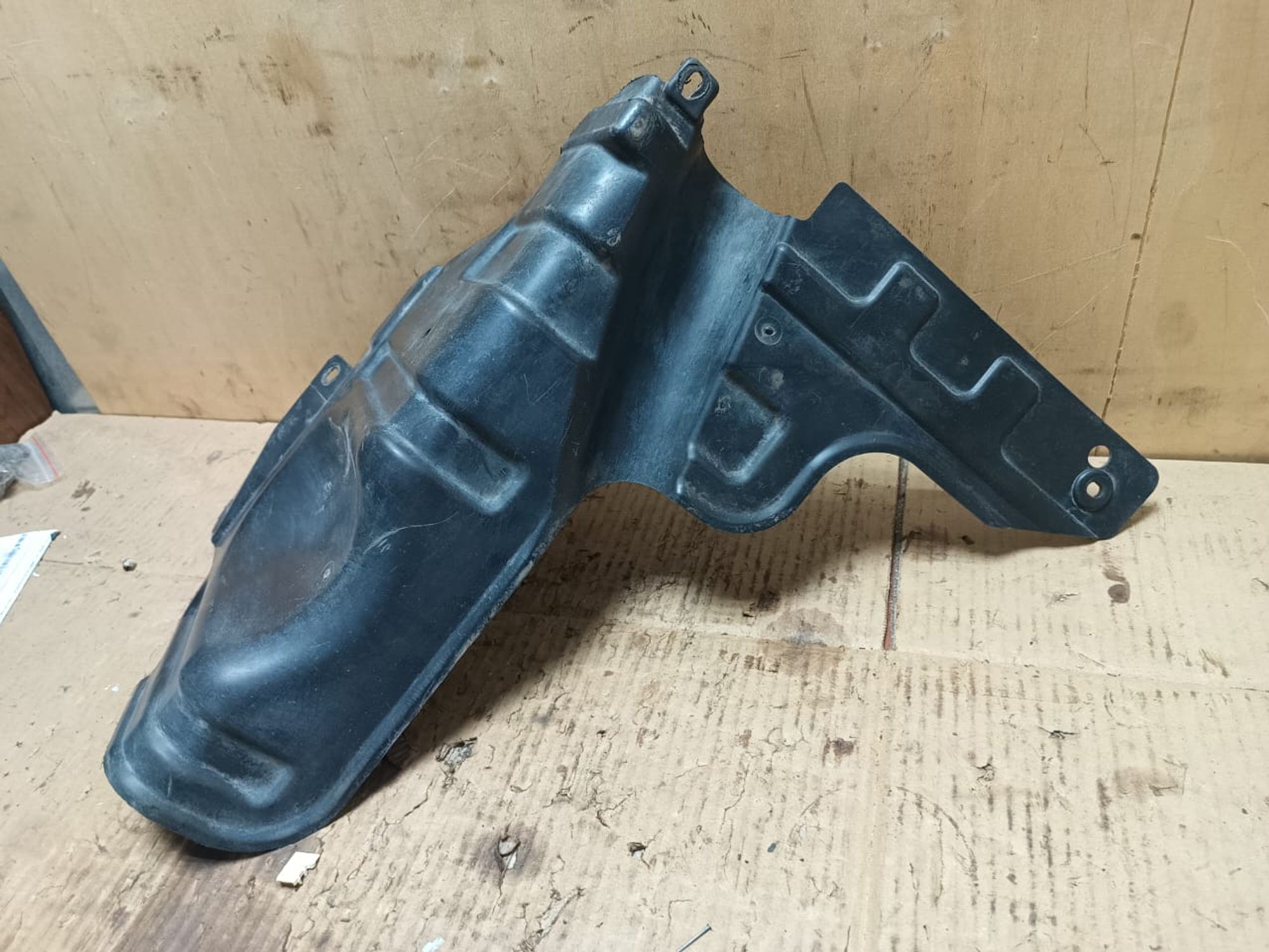 https://ycs.partsauto.market/partsauto-images/thmbs/userImages/d89d66a30f14dbad161fb7a986aa0fe5/part/a520ab67-4a44-4be8-a93d-02f1d5381d19_1740646606216.jpg