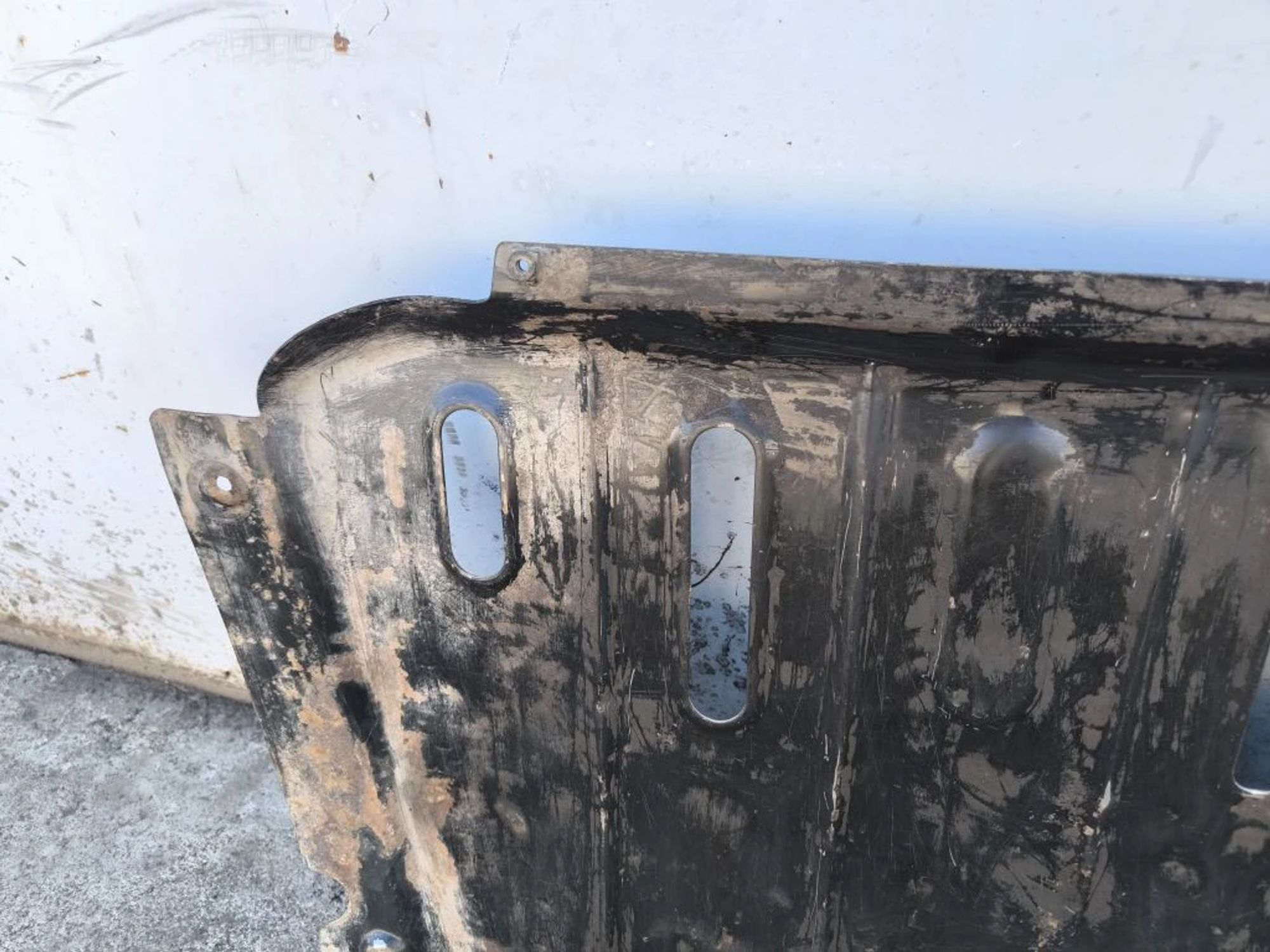 https://ycs.partsauto.market/partsauto-images/thmbs/userImages/d89d66a30f14dbad161fb7a986aa0fe5/part/a58fa6c8-3bdf-4b8b-8952-43d082e076bd_1776405940794.jpg