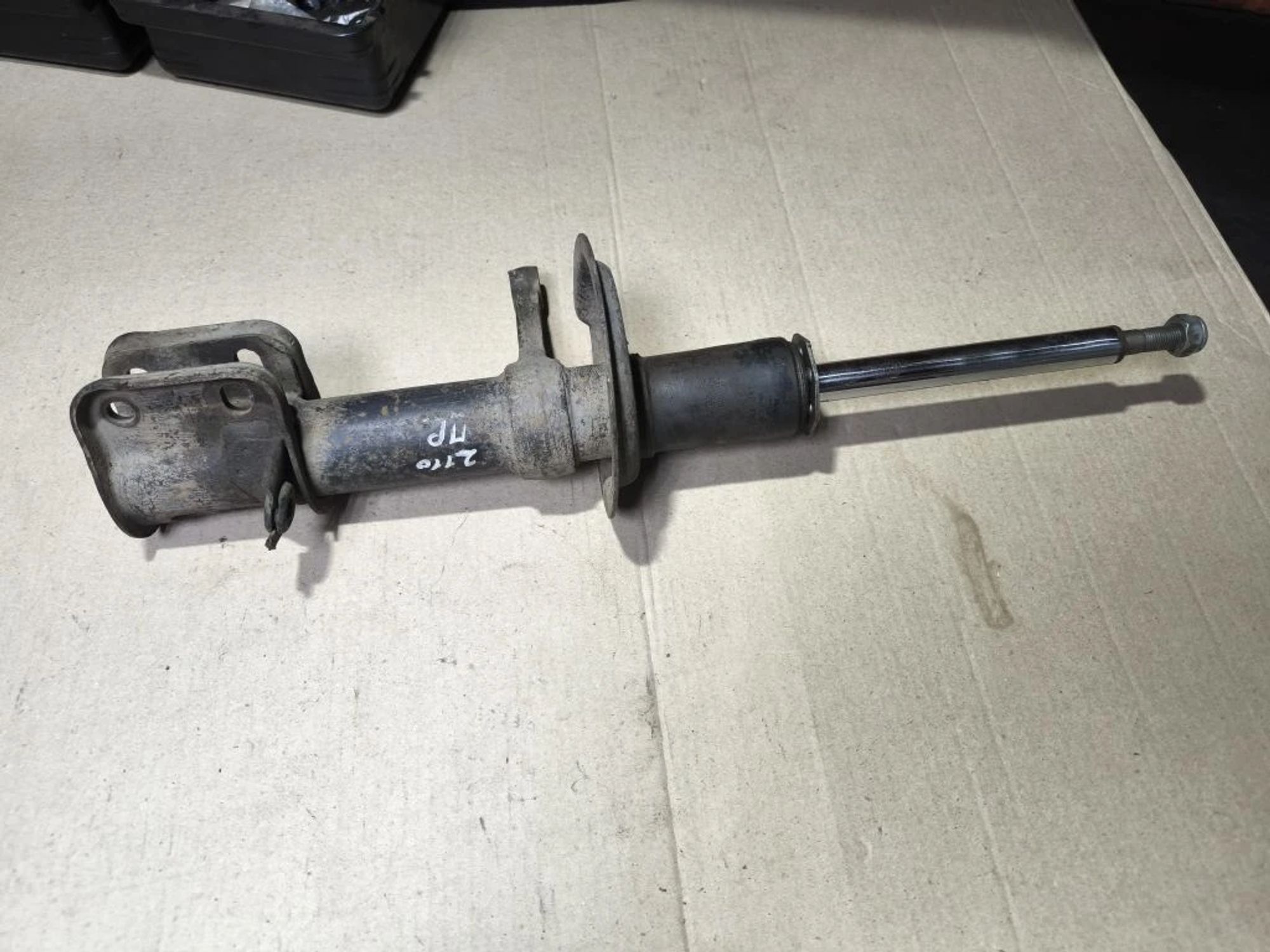 https://ycs.partsauto.market/partsauto-images/thmbs/userImages/d89d66a30f14dbad161fb7a986aa0fe5/part/a67279c5-4458-4a00-b636-1f8a76ae78a6_1780575542519.jpg