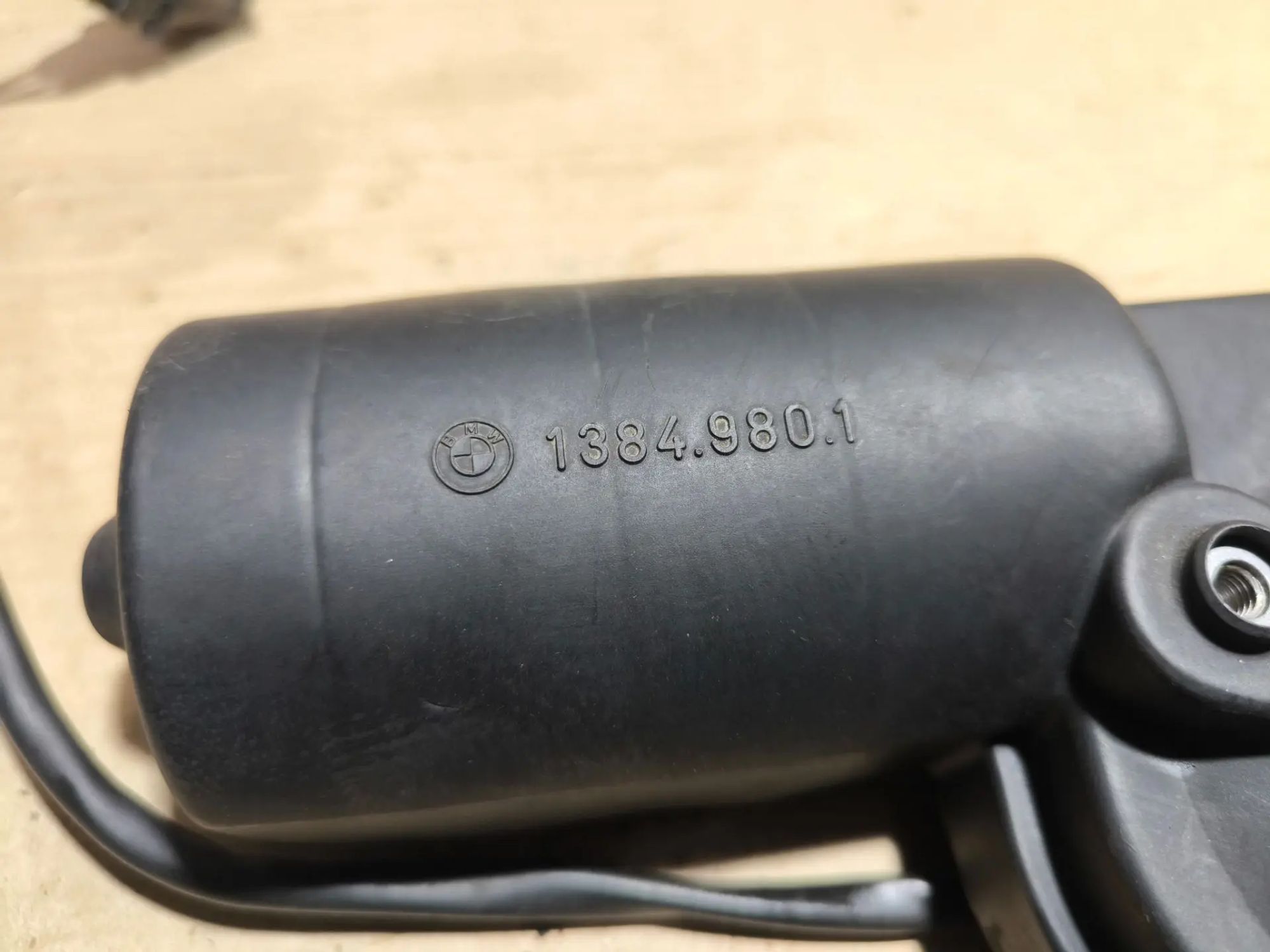 https://ycs.partsauto.market/partsauto-images/thmbs/userImages/d89d66a30f14dbad161fb7a986aa0fe5/part/a88d9a22-99b0-47a0-92e8-3127bb028b85_1783521526784.jpg