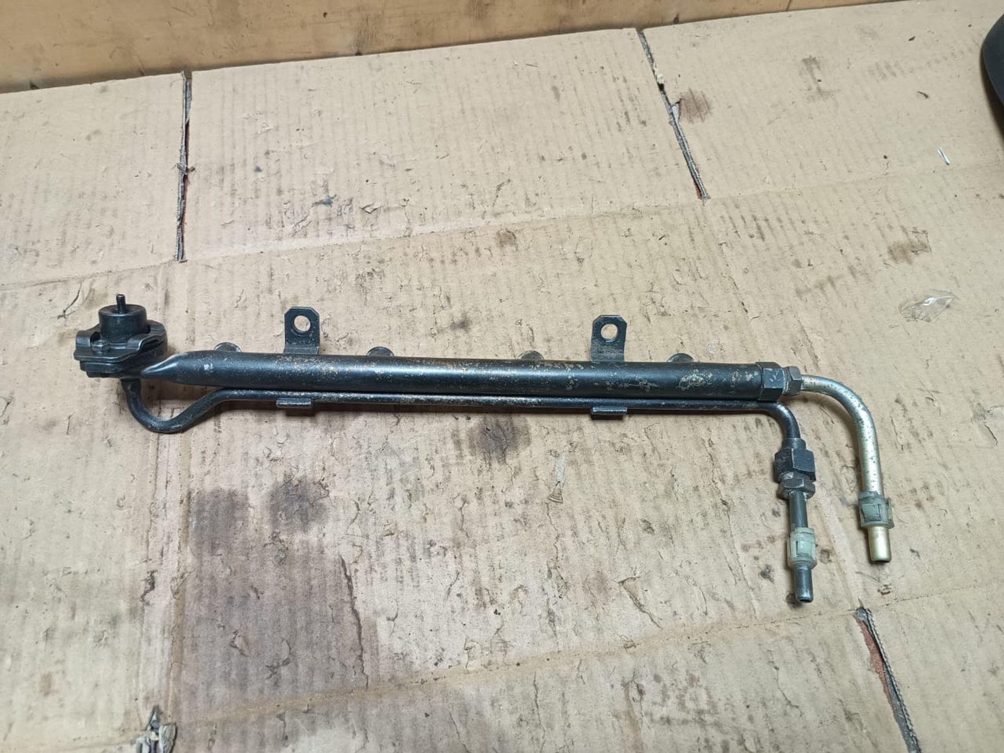 https://ycs.partsauto.market/partsauto-images/thmbs/userImages/d89d66a30f14dbad161fb7a986aa0fe5/part/a92af818-49e8-44cb-87e8-964b792d8d33_1738908229635.jpg