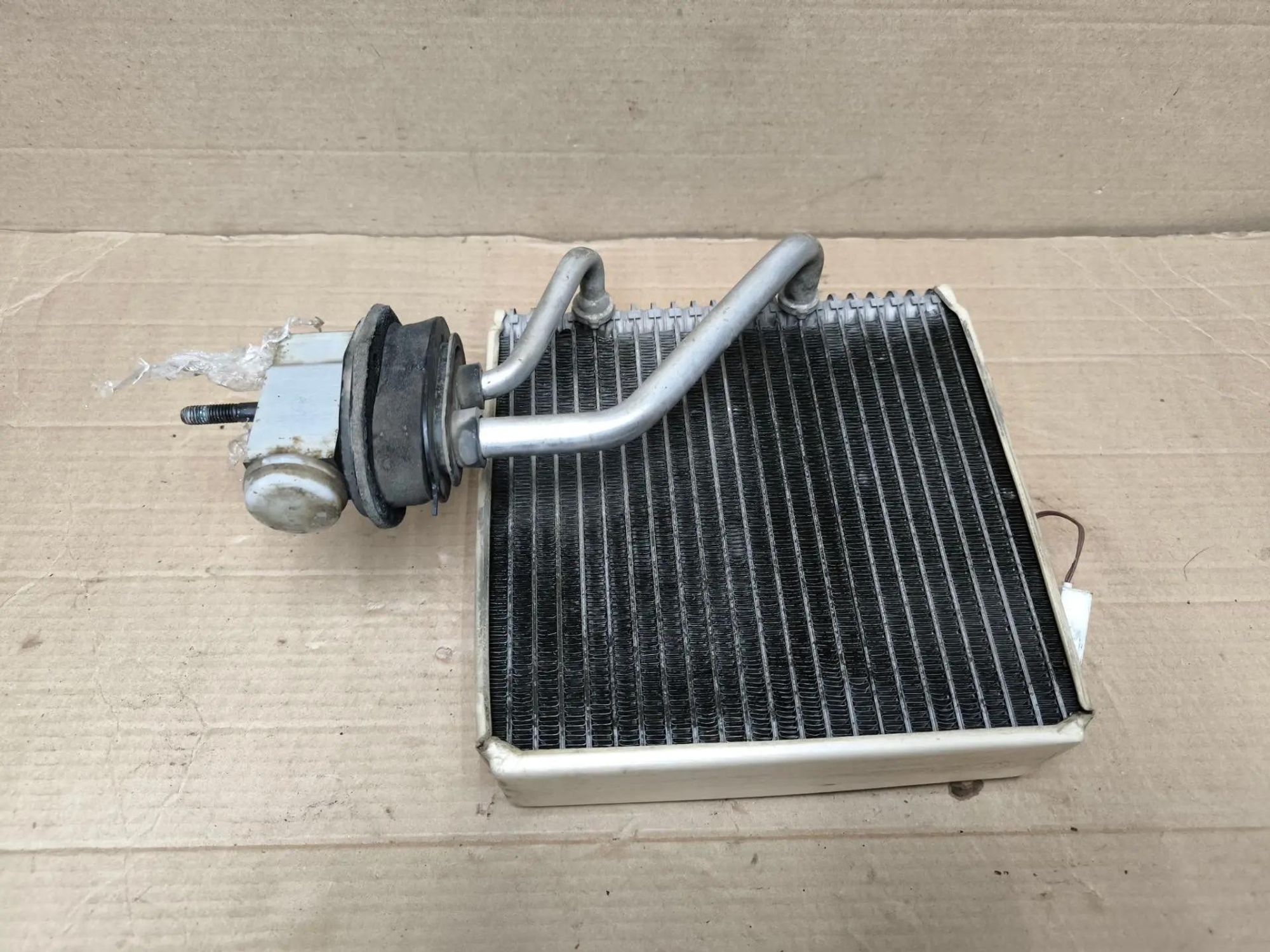 https://ycs.partsauto.market/partsauto-images/thmbs/userImages/d89d66a30f14dbad161fb7a986aa0fe5/part/a9355e66-0139-48cc-97d4-b13b8cb24ba6_1786943378970.jpg
