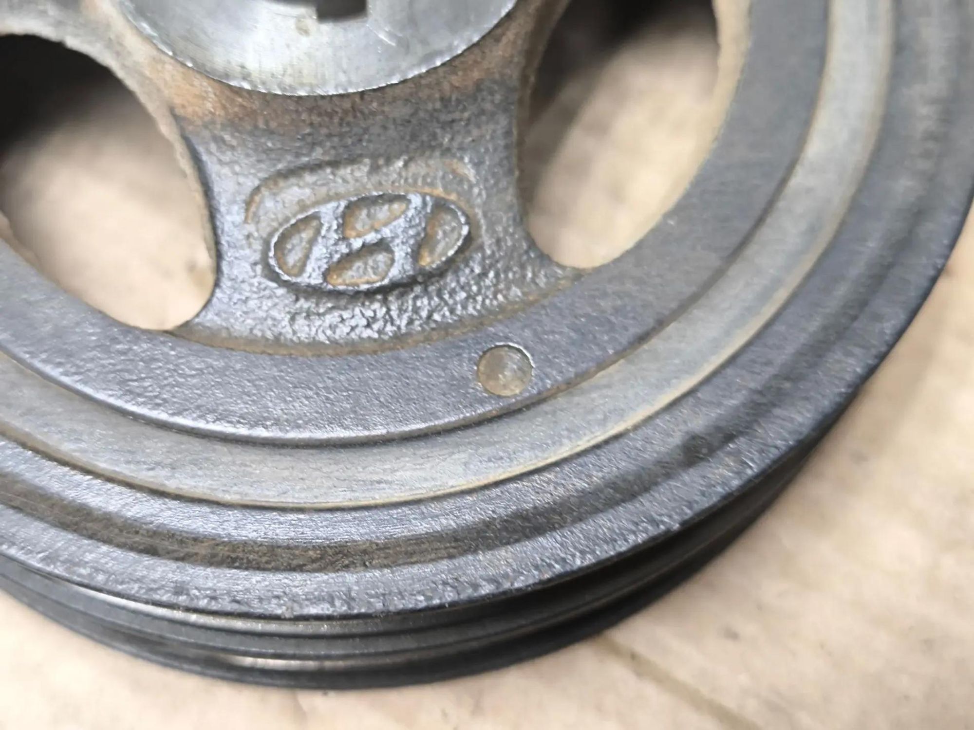 https://ycs.partsauto.market/partsauto-images/thmbs/userImages/d89d66a30f14dbad161fb7a986aa0fe5/part/a9b173d7-b760-44df-8766-dfd5d6195daa_1786116910562.jpg