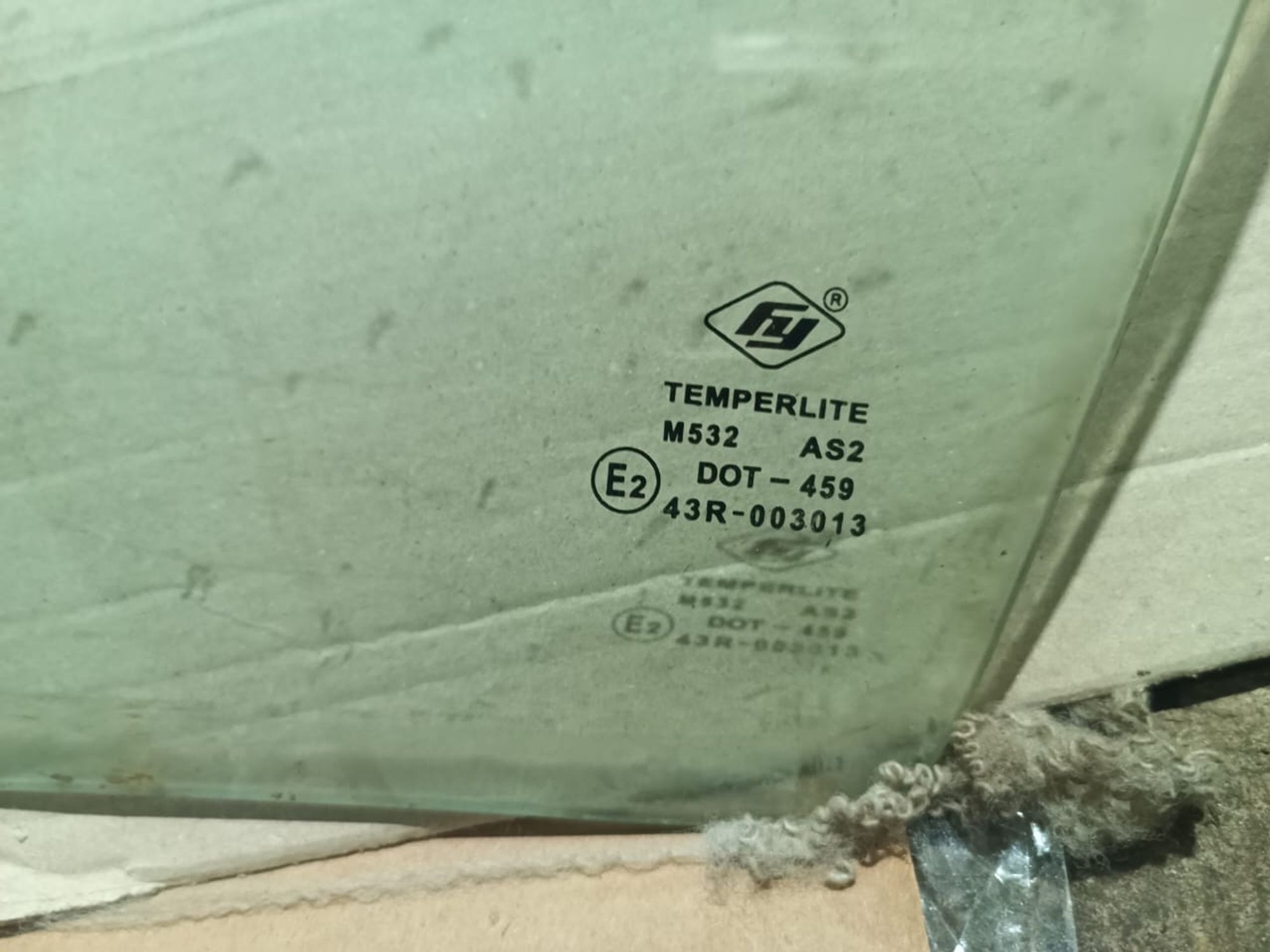 https://ycs.partsauto.market/partsauto-images/thmbs/userImages/d89d66a30f14dbad161fb7a986aa0fe5/part/aa060a17-efbf-456e-8f64-c2fbfb58ae8d_1731827777310.jpg
