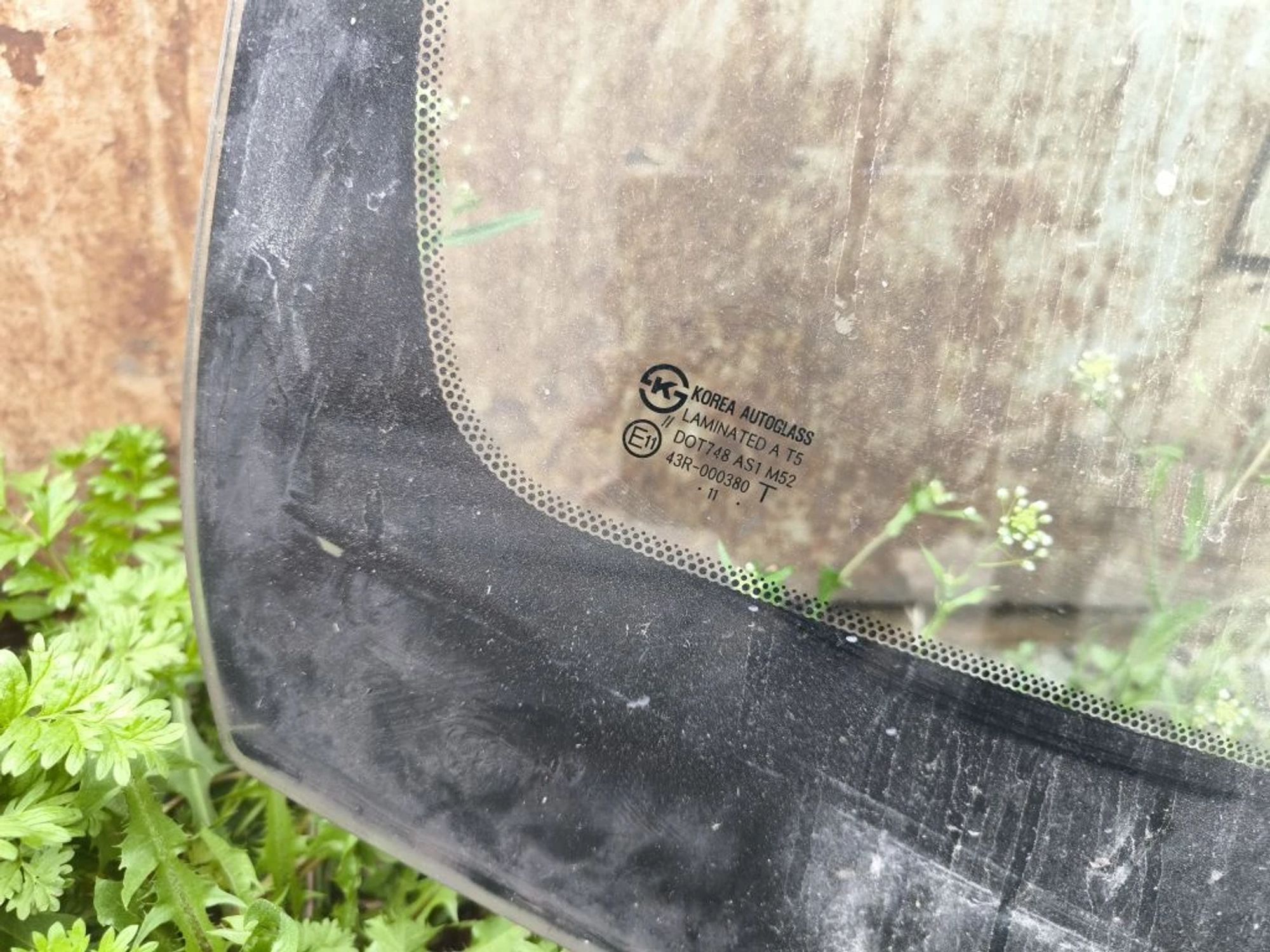 https://ycs.partsauto.market/partsauto-images/thmbs/userImages/d89d66a30f14dbad161fb7a986aa0fe5/part/ace47d11-d44a-42e9-b313-395d0251daac_1778569116884.jpg