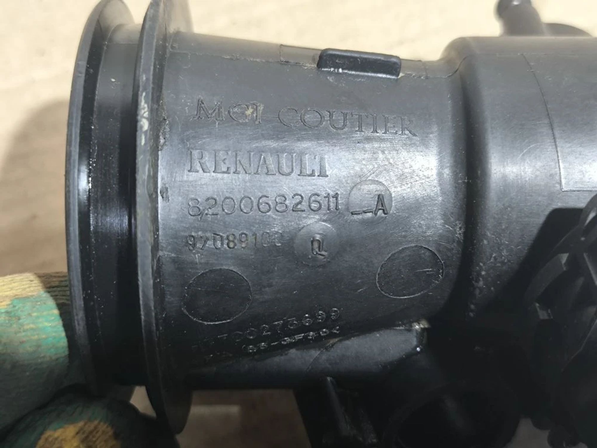 https://ycs.partsauto.market/partsauto-images/thmbs/userImages/d89d66a30f14dbad161fb7a986aa0fe5/part/ad459f51-35ba-4b90-85f8-a585a7ae4865_1781073462648.jpg