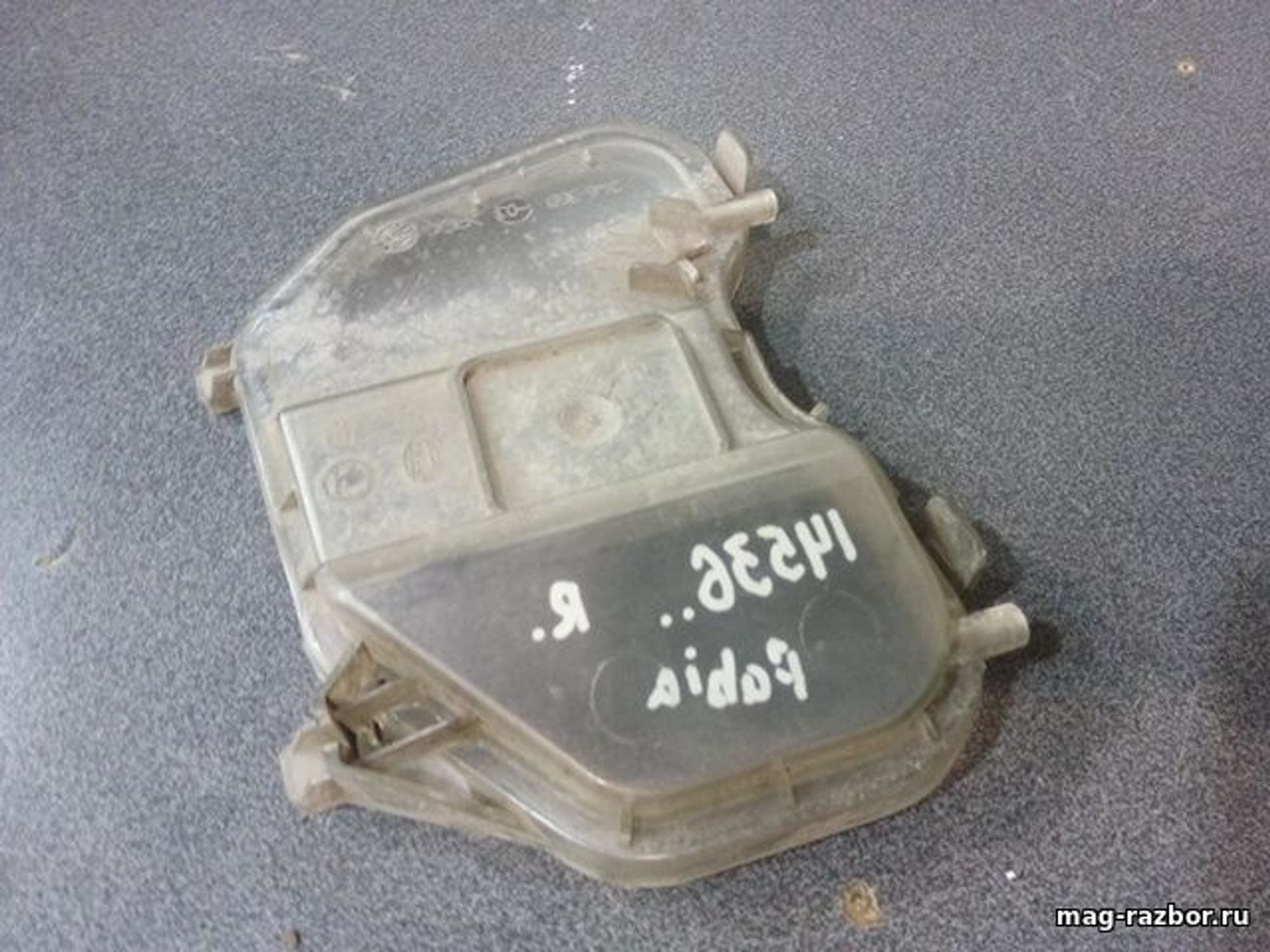 https://ycs.partsauto.market/partsauto-images/thmbs/userImages/d89d66a30f14dbad161fb7a986aa0fe5/part/ade638d4-2312-4be0-9023-d37ce00f5f88_1720974232704.jpg