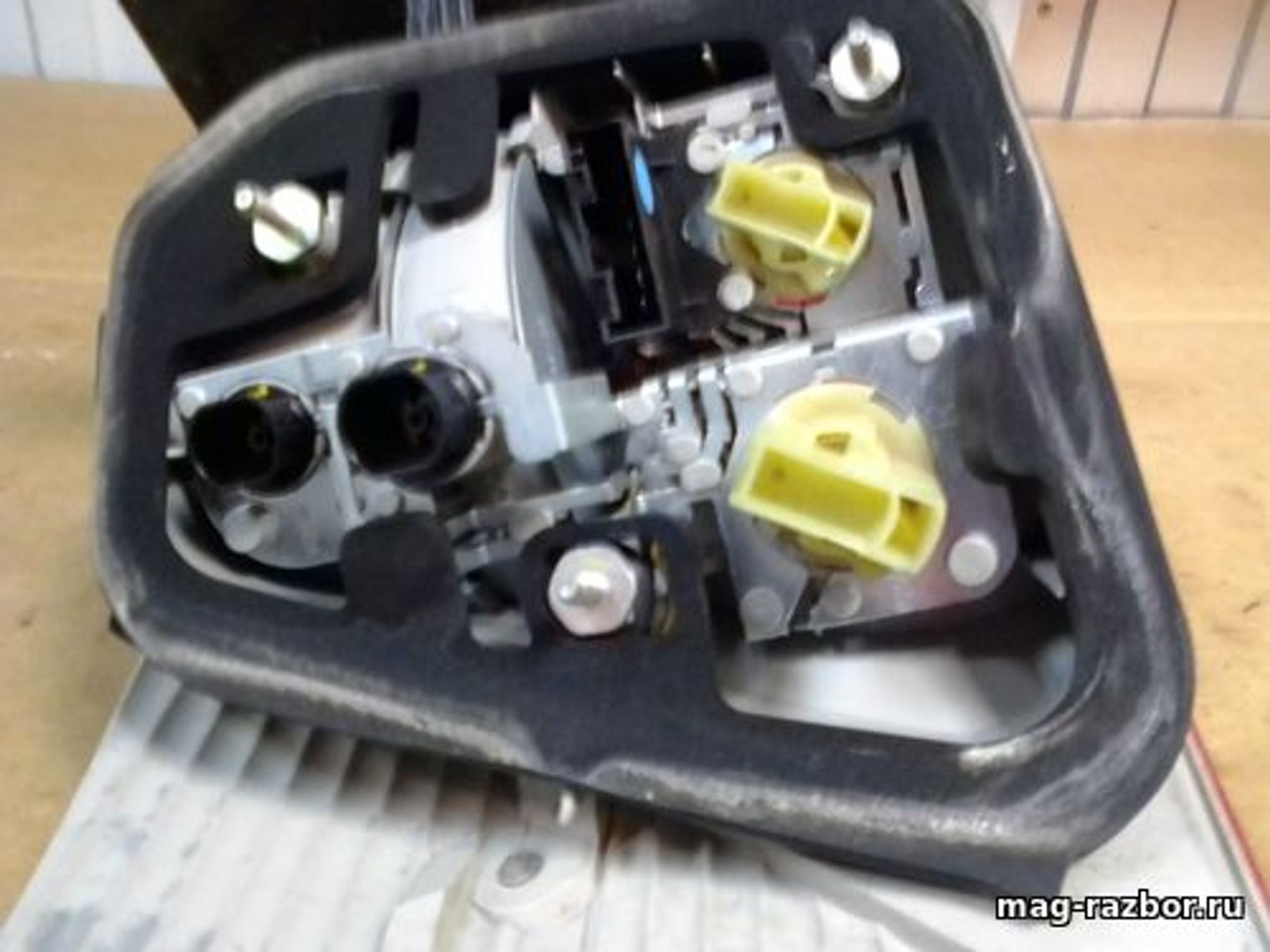 https://ycs.partsauto.market/partsauto-images/thmbs/userImages/d89d66a30f14dbad161fb7a986aa0fe5/part/af480424-f05b-48dc-ab50-b18c1ff98ede_1707029225378.jpg