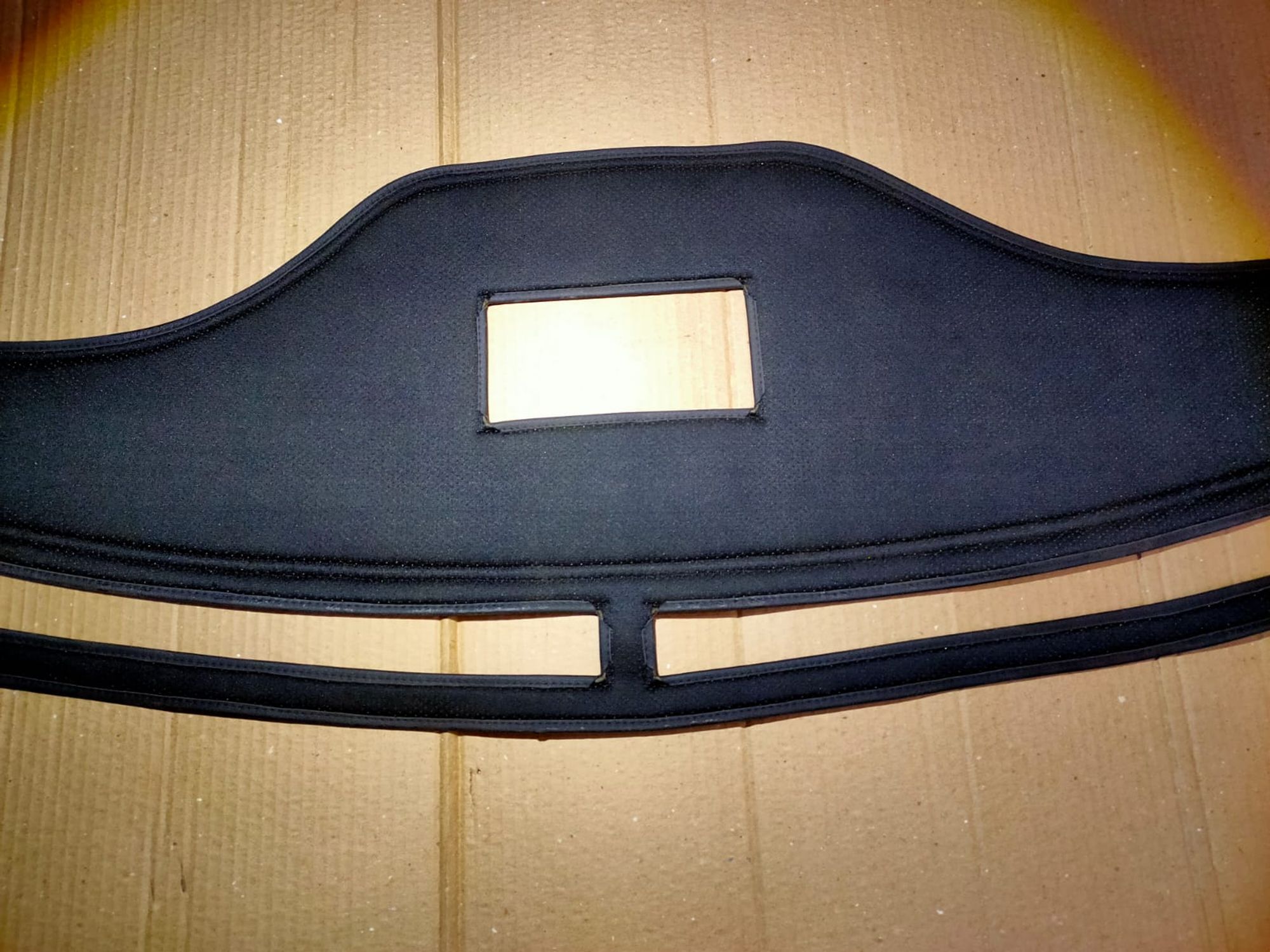 https://ycs.partsauto.market/partsauto-images/thmbs/userImages/d89d66a30f14dbad161fb7a986aa0fe5/part/b0500f76-3628-4aae-bbe3-44762cb34b92_1746099485675.jpg