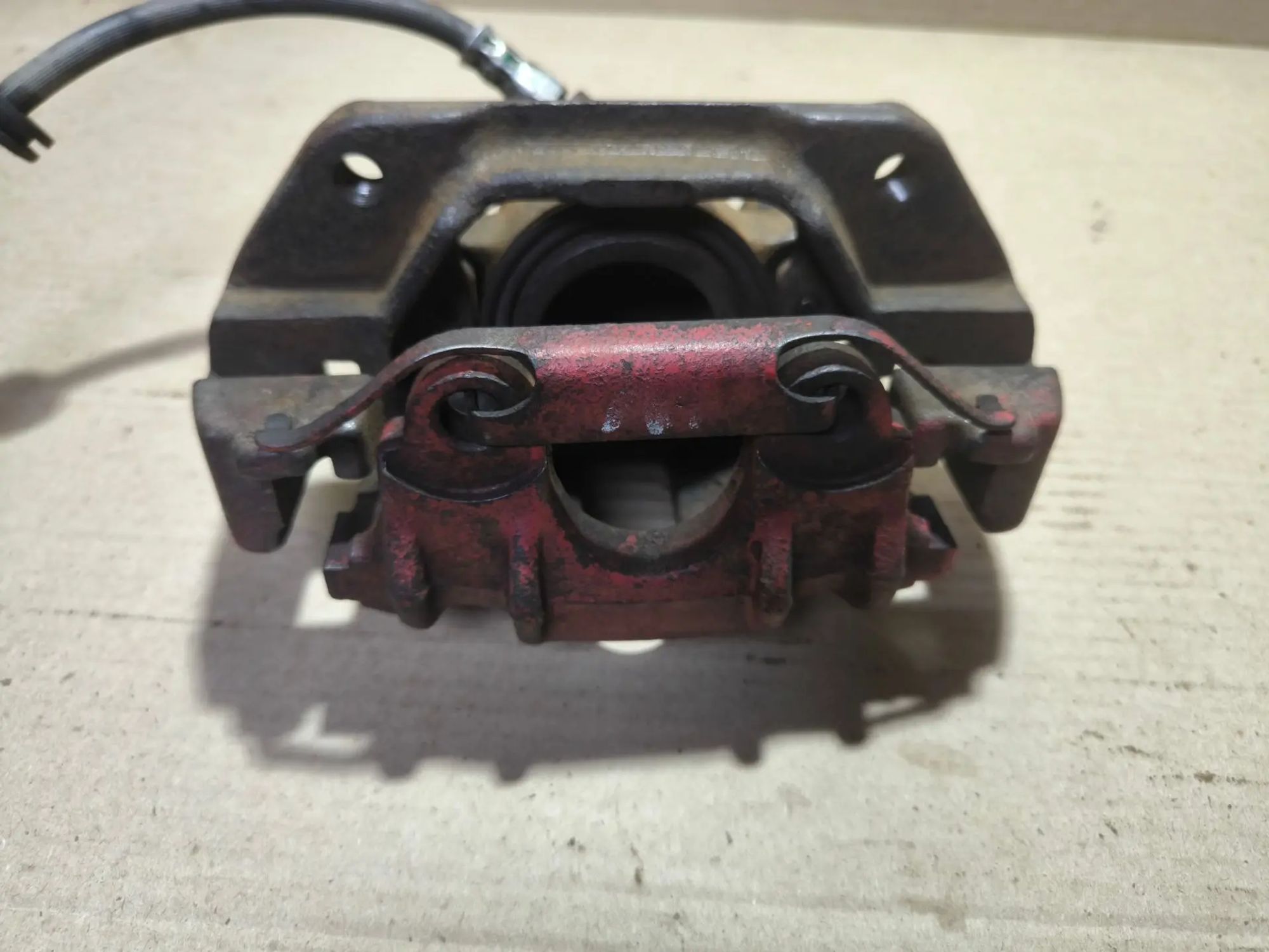 https://ycs.partsauto.market/partsauto-images/thmbs/userImages/d89d66a30f14dbad161fb7a986aa0fe5/part/b0a94807-186c-4250-93cc-dfb5c9c03365_1782998541360.jpg