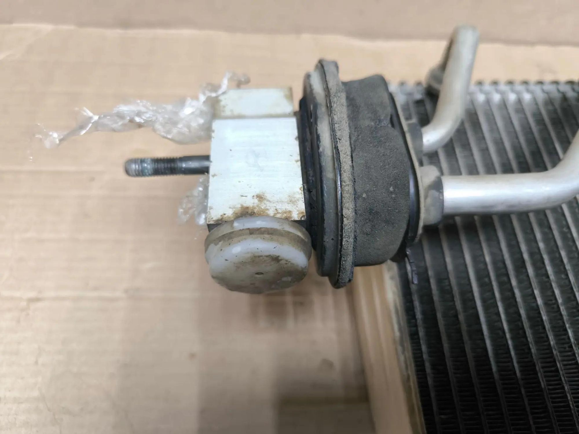 https://ycs.partsauto.market/partsauto-images/thmbs/userImages/d89d66a30f14dbad161fb7a986aa0fe5/part/b10efe24-184f-430a-8cdd-6c9f0dfc4d82_1786943378820.jpg