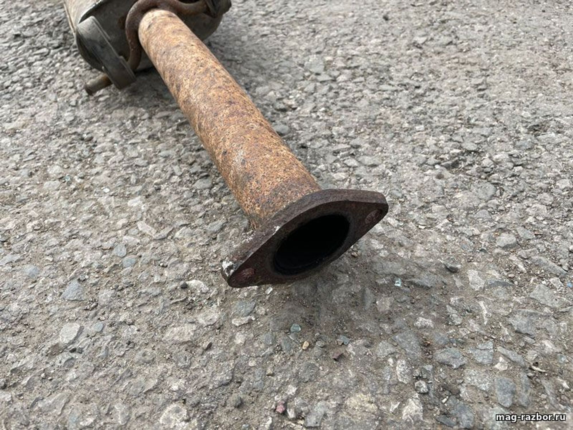 https://ycs.partsauto.market/partsauto-images/thmbs/userImages/d89d66a30f14dbad161fb7a986aa0fe5/part/b11dbe58-8beb-4815-bd42-1846ef819d0e_1718265642243.jpg