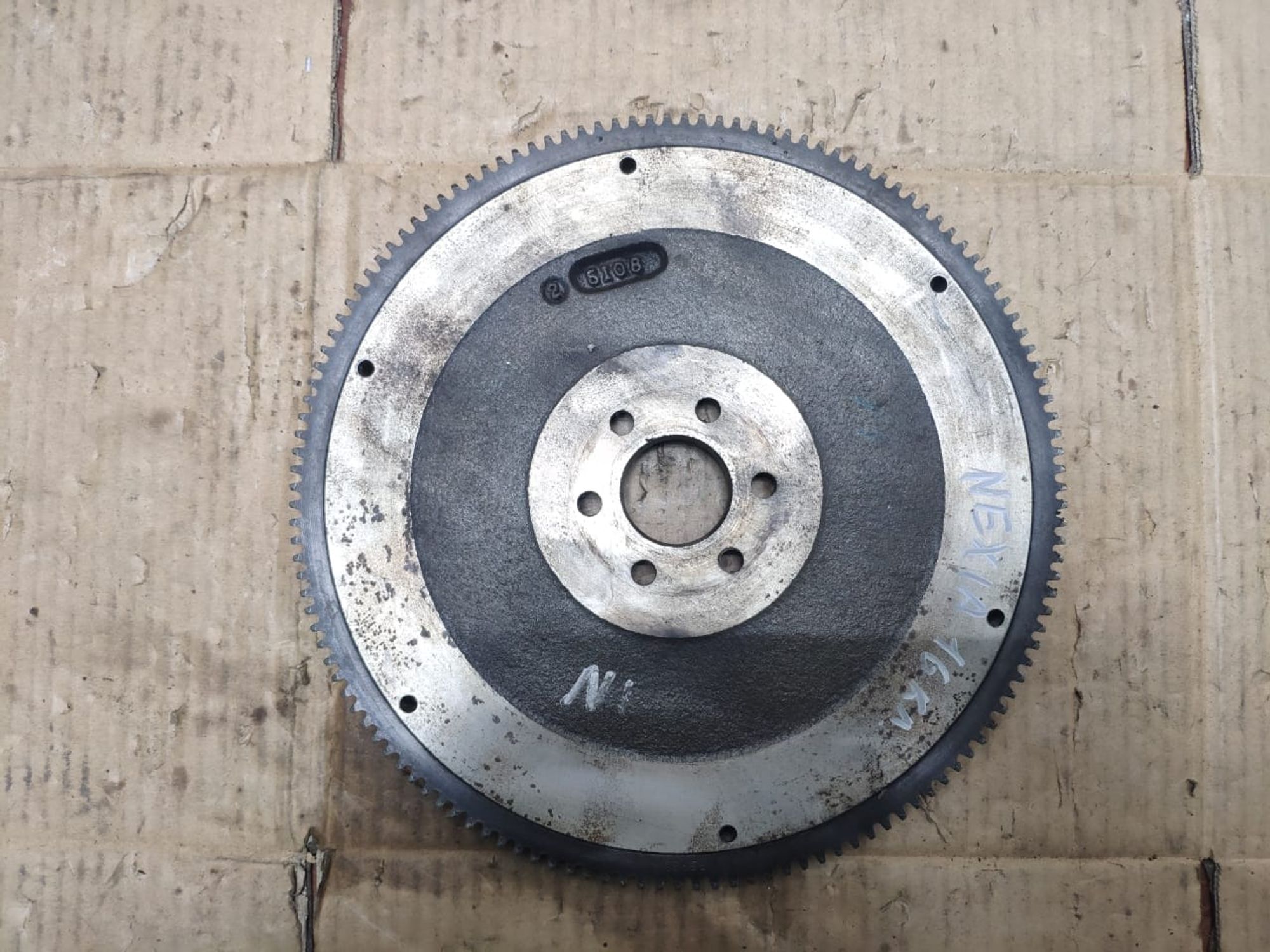 https://ycs.partsauto.market/partsauto-images/thmbs/userImages/d89d66a30f14dbad161fb7a986aa0fe5/part/b19eb0f1-75cd-4257-a5f5-0714e5fe25ab_1733998706810.jpg