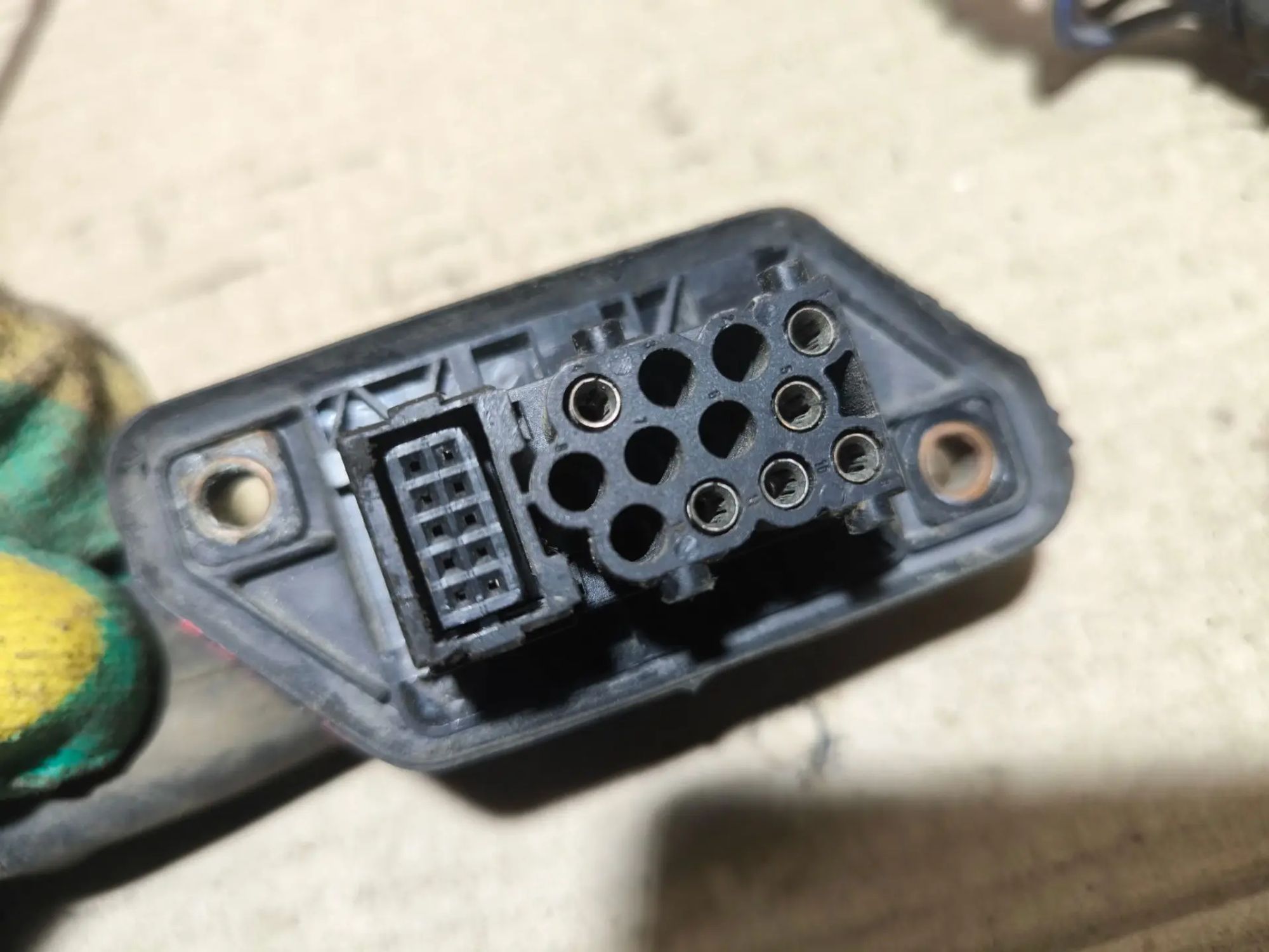 https://ycs.partsauto.market/partsauto-images/thmbs/userImages/d89d66a30f14dbad161fb7a986aa0fe5/part/b312e57a-8829-4cdc-827c-55b484a04d81_1781802638424.jpg
