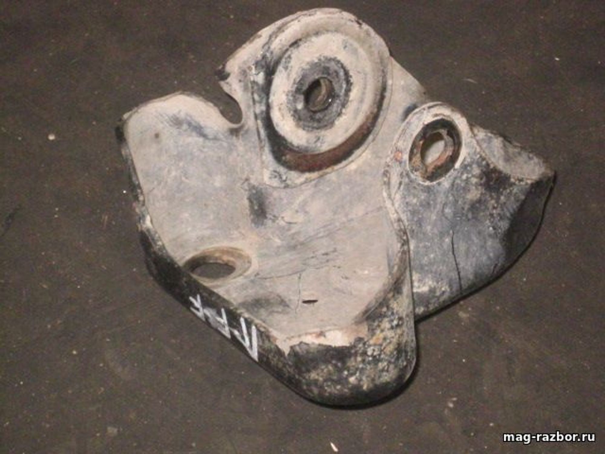 https://ycs.partsauto.market/partsauto-images/thmbs/userImages/d89d66a30f14dbad161fb7a986aa0fe5/part/b3377007-e287-4d4a-998d-fa47de8313b0_1696323382476.jpg