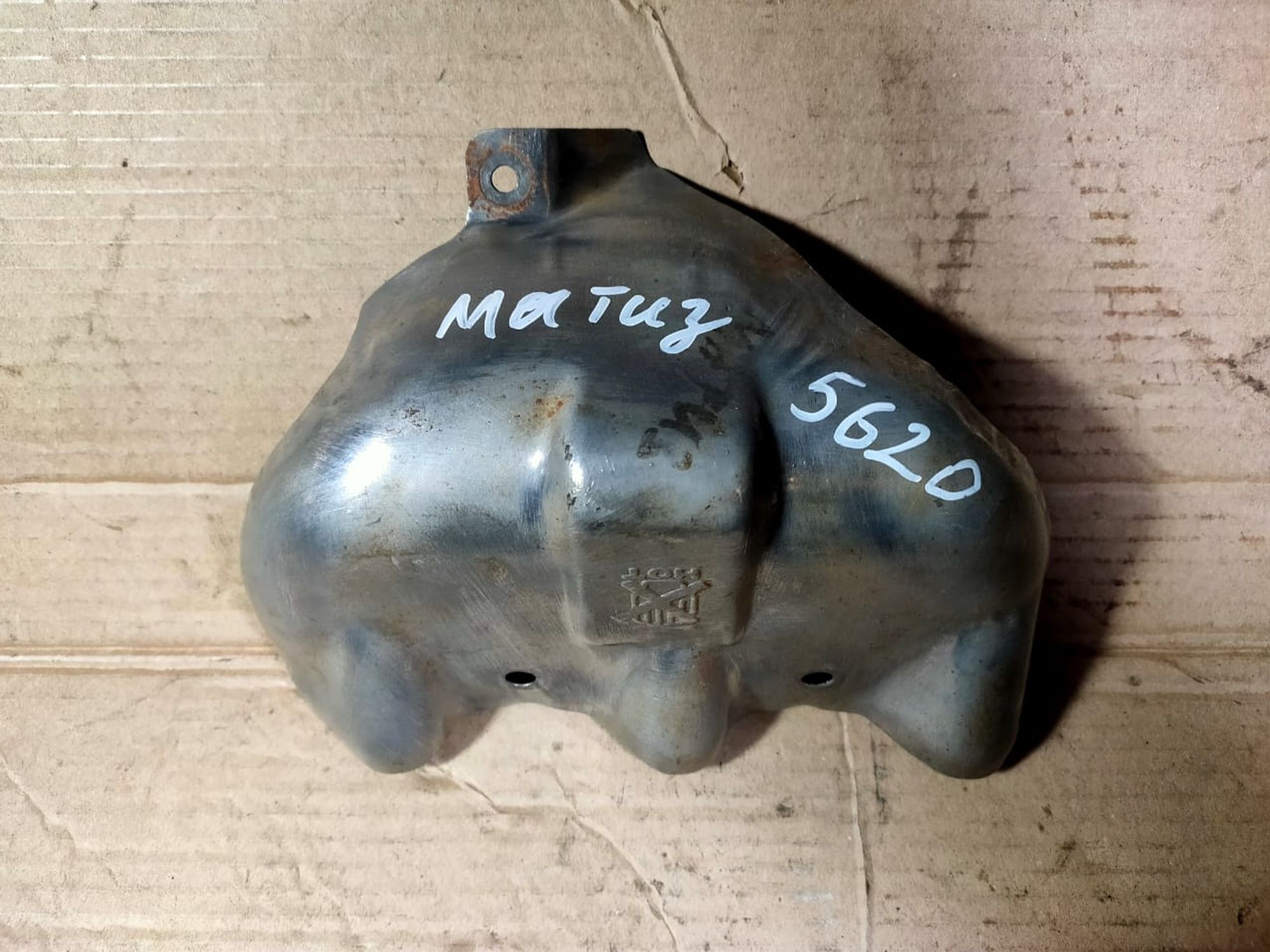 https://ycs.partsauto.market/partsauto-images/thmbs/userImages/d89d66a30f14dbad161fb7a986aa0fe5/part/b421befc-3ea0-4b92-91e2-40dcc56ed330_1714649670181.jpg