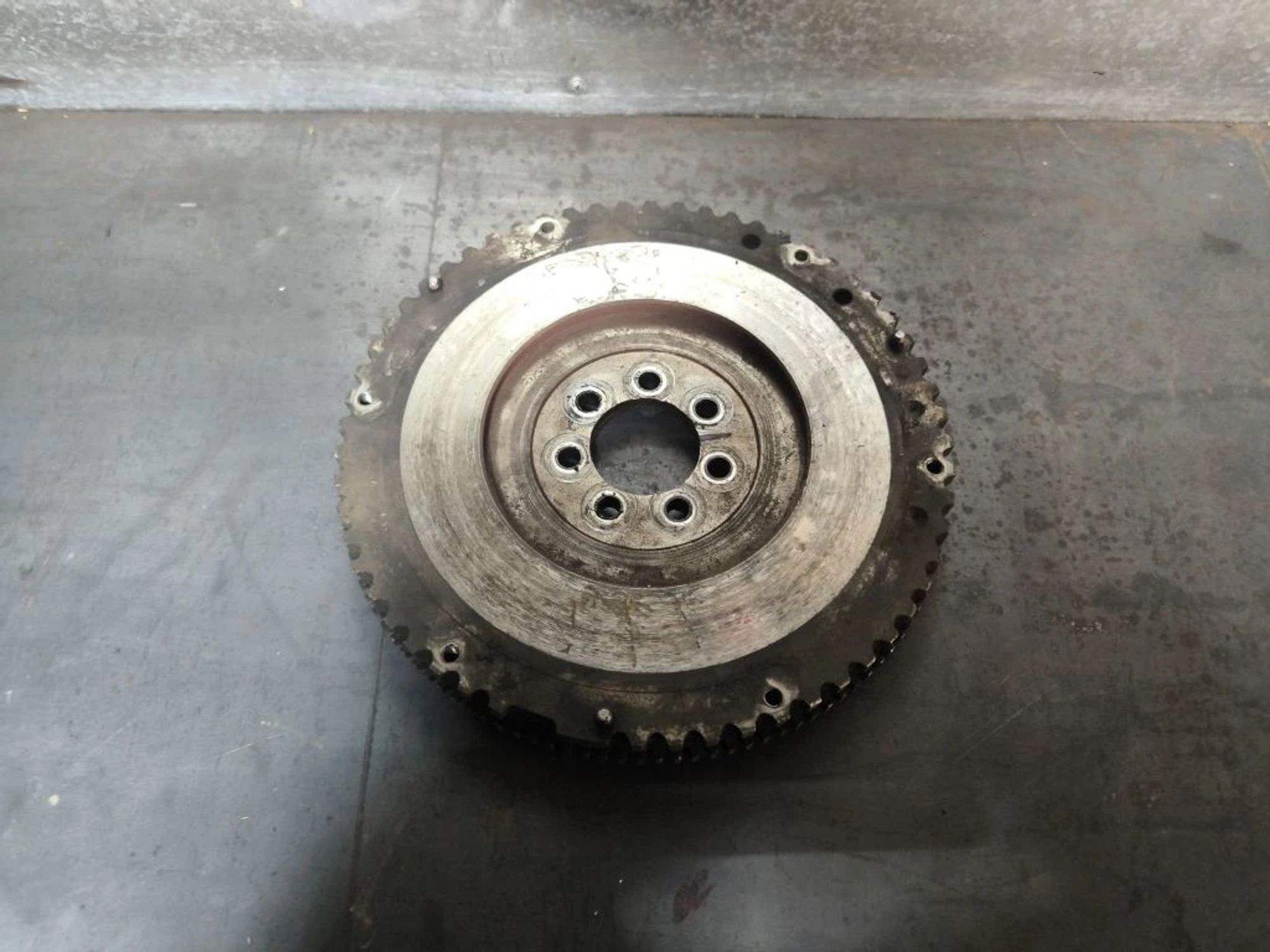 https://ycs.partsauto.market/partsauto-images/thmbs/userImages/d89d66a30f14dbad161fb7a986aa0fe5/part/b5c08c43-ca11-4113-98ec-7cb33405cc57_1780230031442.jpg