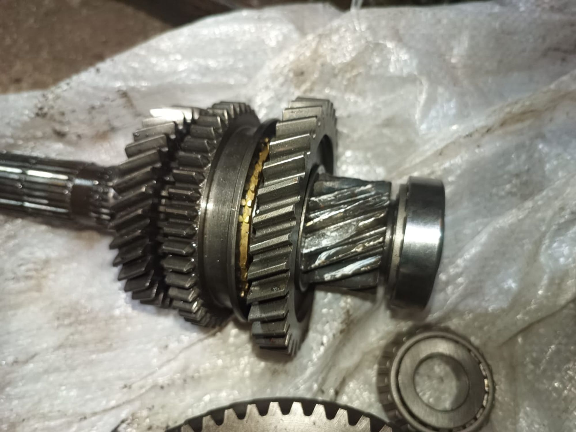 https://ycs.partsauto.market/partsauto-images/thmbs/userImages/d89d66a30f14dbad161fb7a986aa0fe5/part/b6abc01f-b48c-4645-a0e8-c59d0f37d590_1721034402122.jpg