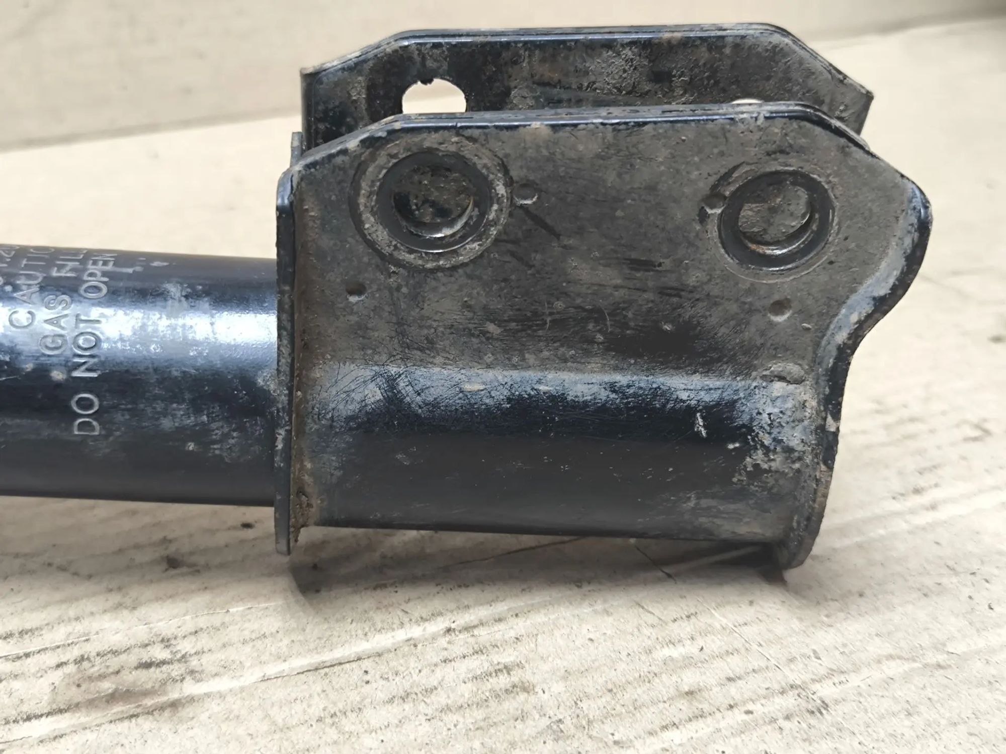 https://ycs.partsauto.market/partsauto-images/thmbs/userImages/d89d66a30f14dbad161fb7a986aa0fe5/part/b854cd6f-7fd7-4294-a178-fb43d09bbe91_1783853284874.jpg