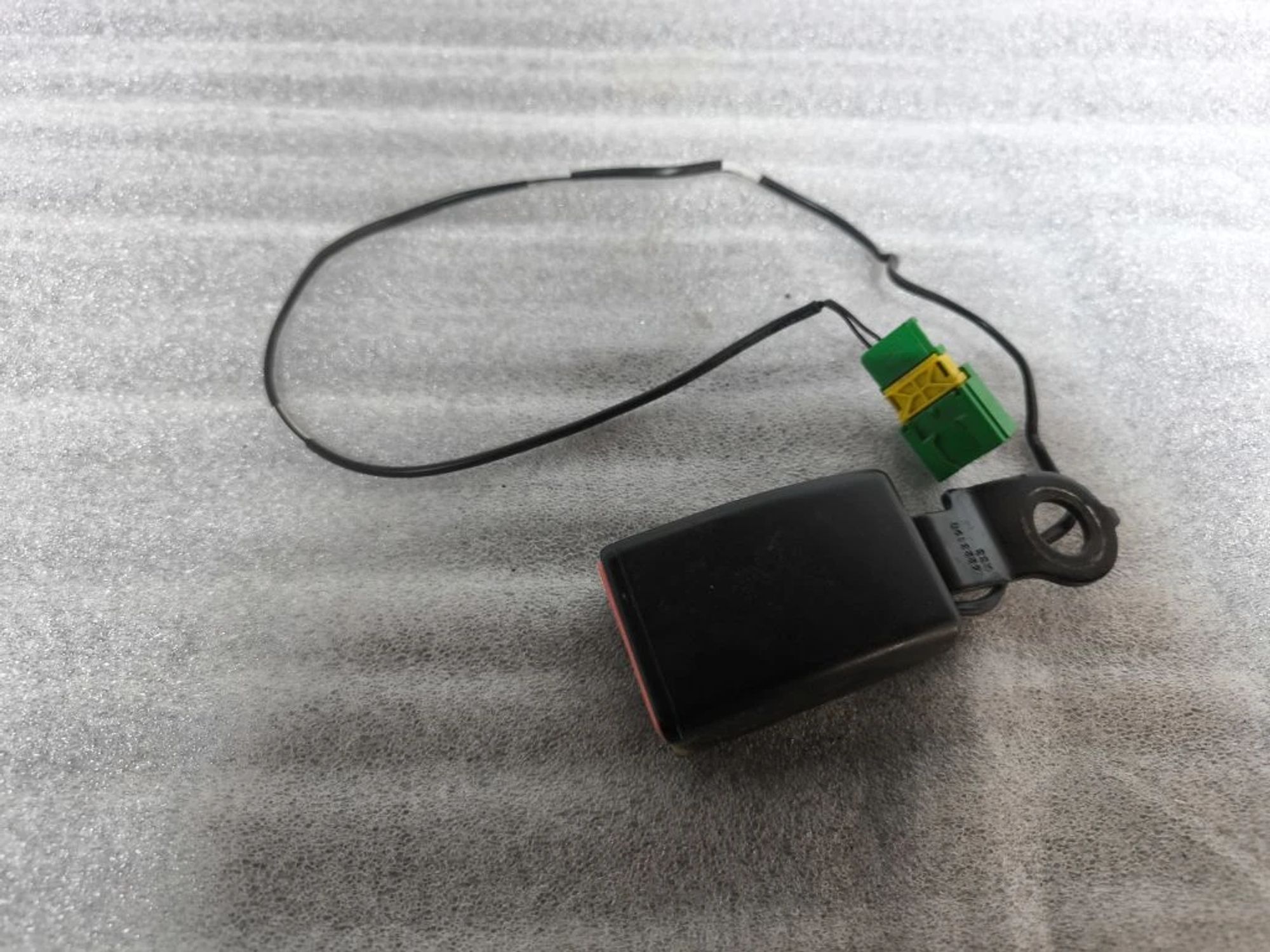 https://ycs.partsauto.market/partsauto-images/thmbs/userImages/d89d66a30f14dbad161fb7a986aa0fe5/part/b9fb3113-bc11-4436-8da8-ba085828733d_1778736072010.jpg