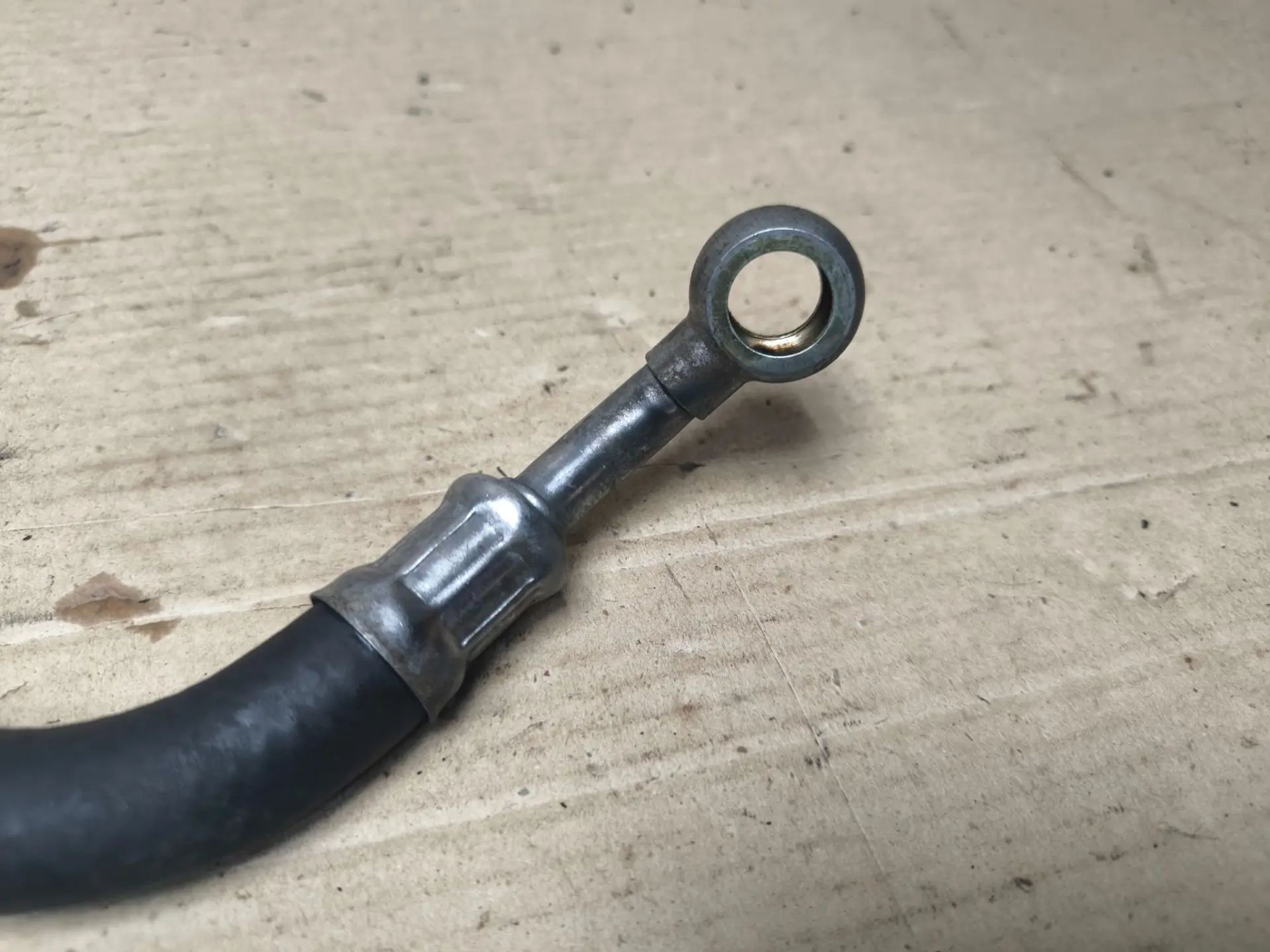 https://ycs.partsauto.market/partsauto-images/thmbs/userImages/d89d66a30f14dbad161fb7a986aa0fe5/part/bb085847-e35f-4267-bb76-fc1e895cbbcf_1783527092363.jpg