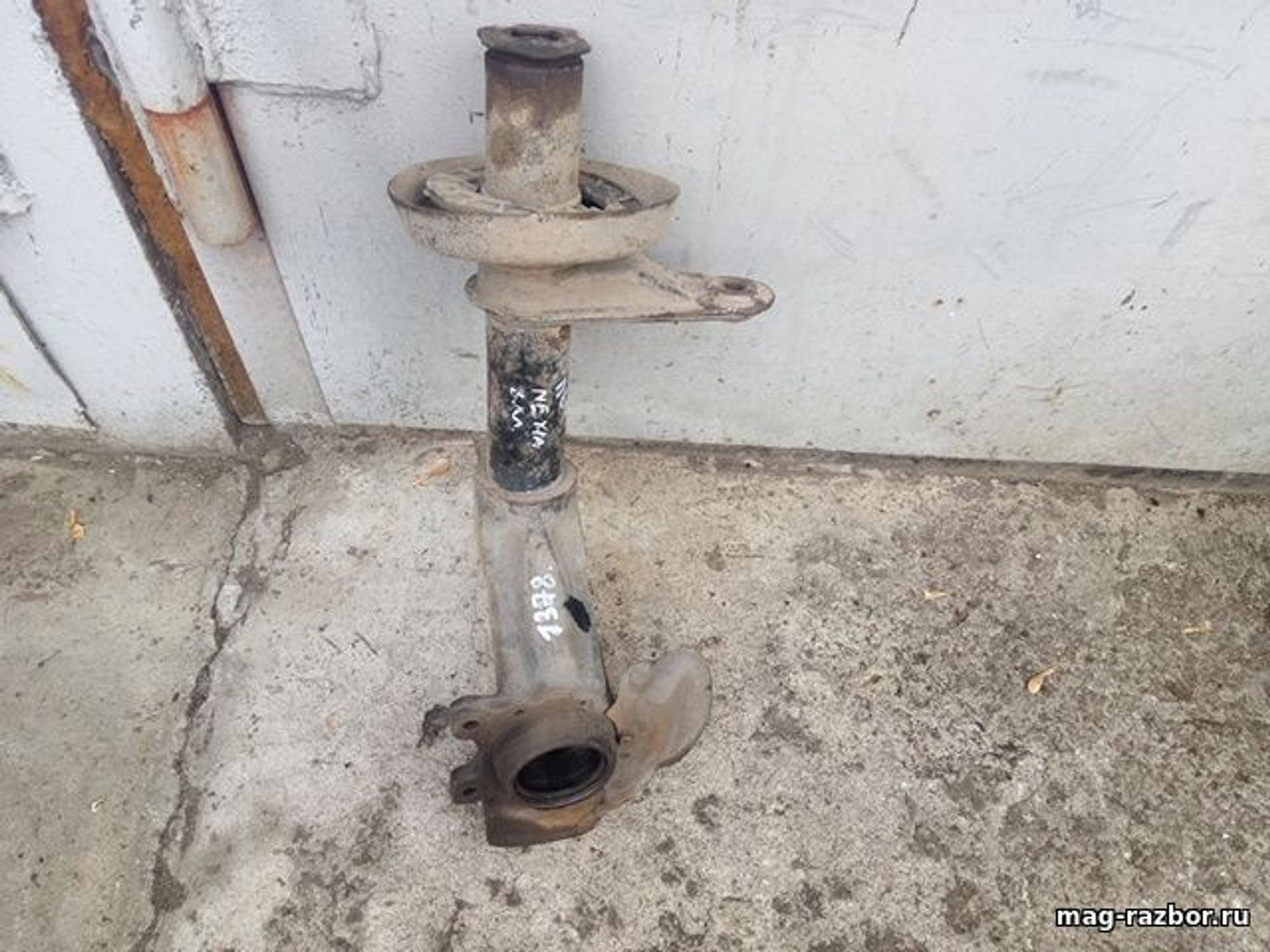 https://ycs.partsauto.market/partsauto-images/thmbs/userImages/d89d66a30f14dbad161fb7a986aa0fe5/part/bb4f3fcd-a843-407a-8afb-d1de7cb031a9_1708520249782.jpg