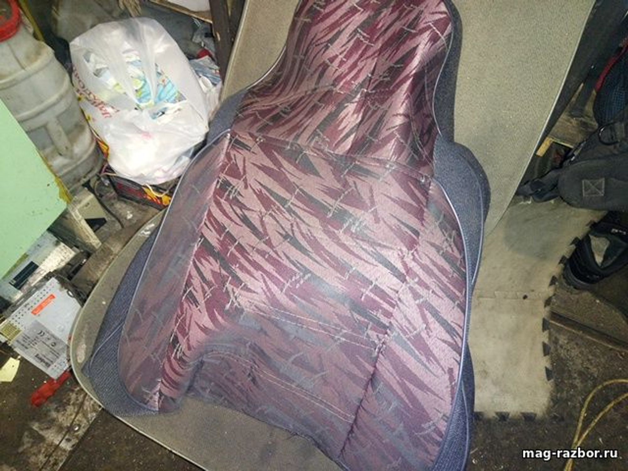 https://ycs.partsauto.market/partsauto-images/thmbs/userImages/d89d66a30f14dbad161fb7a986aa0fe5/part/bbb67a0c-0715-4bc9-830b-a5184ff7138c_1710398481102.jpg