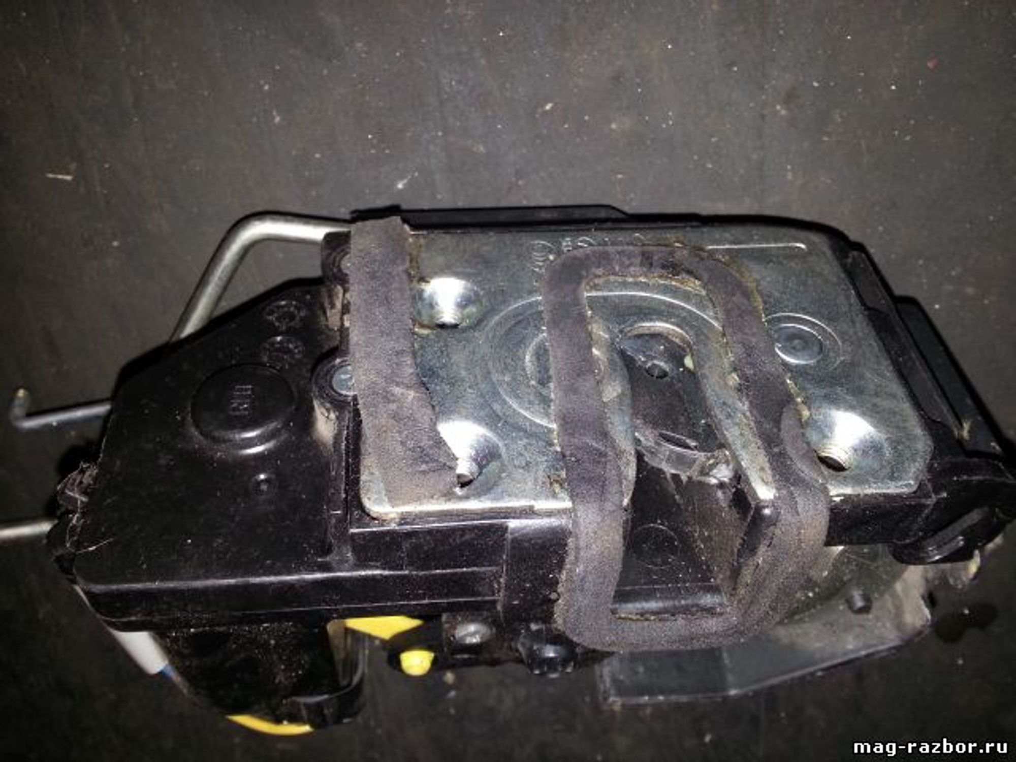 https://ycs.partsauto.market/partsauto-images/thmbs/userImages/d89d66a30f14dbad161fb7a986aa0fe5/part/bbc69f15-a227-4bbd-bdc5-7b2b9cf27a97_1718537648488.jpg