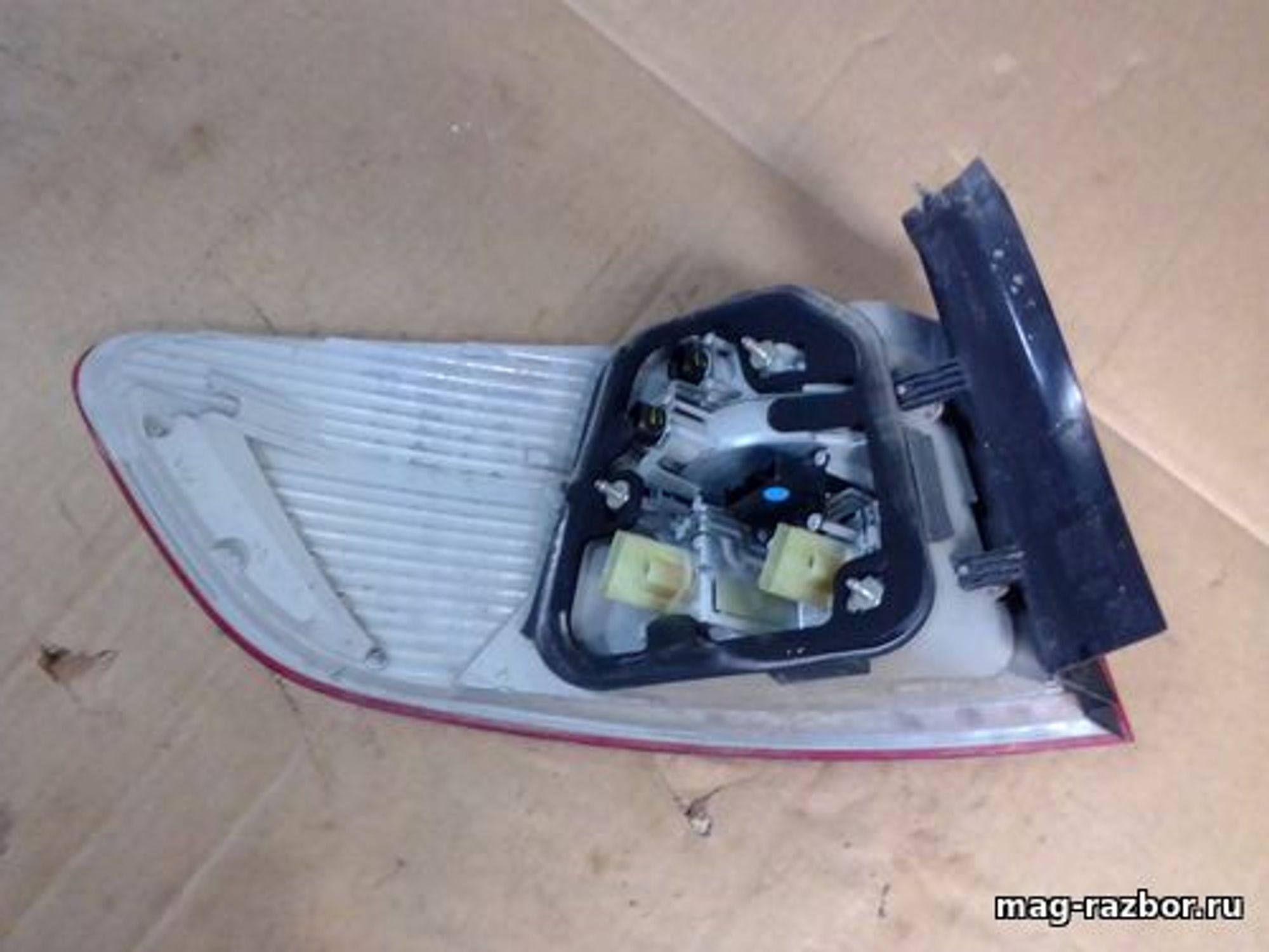 https://ycs.partsauto.market/partsauto-images/thmbs/userImages/d89d66a30f14dbad161fb7a986aa0fe5/part/bc3423a8-bf59-41ba-ada7-8111e775225a_1707029225379.jpg